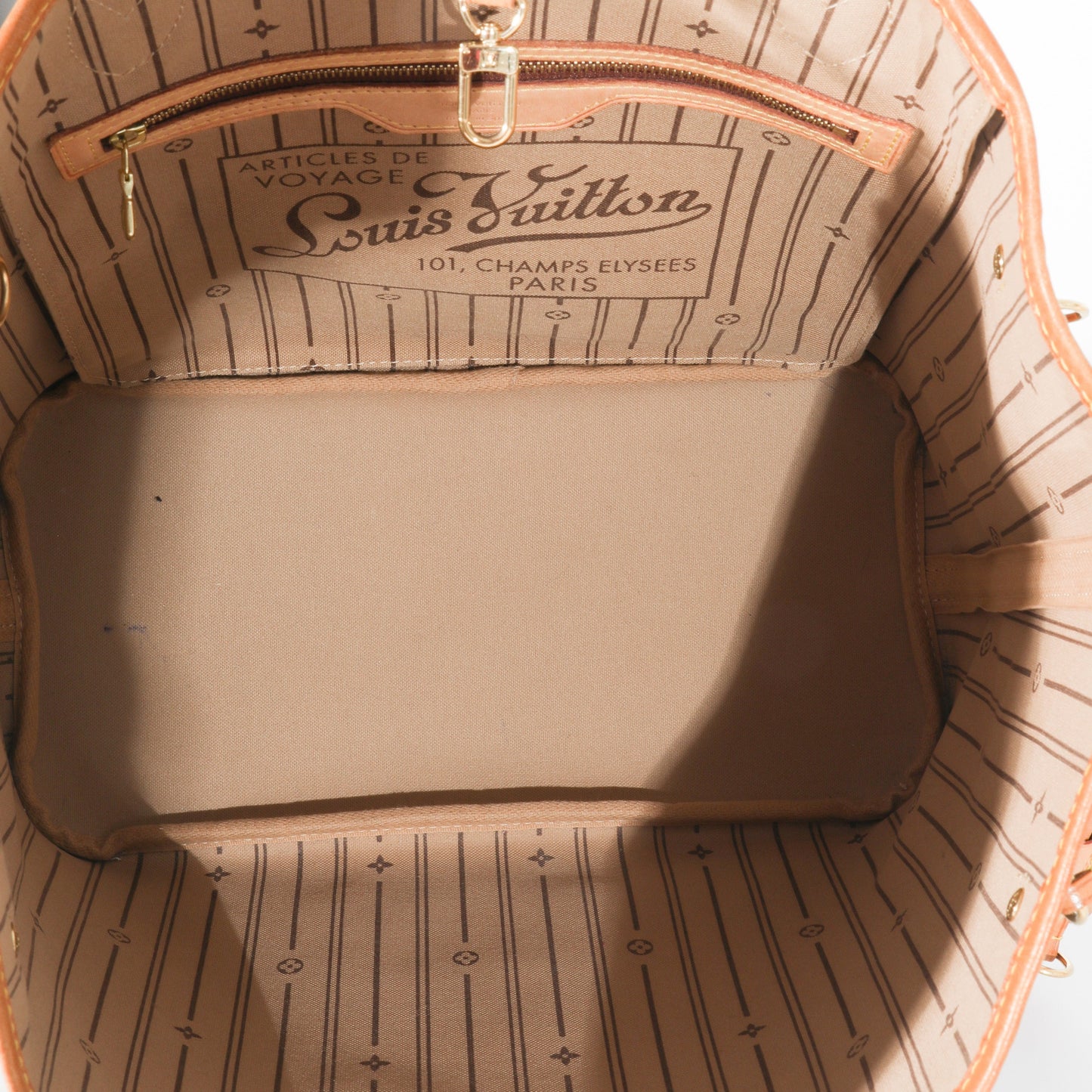 Louis Vuitton  Monogram Canvas Neverfull MM