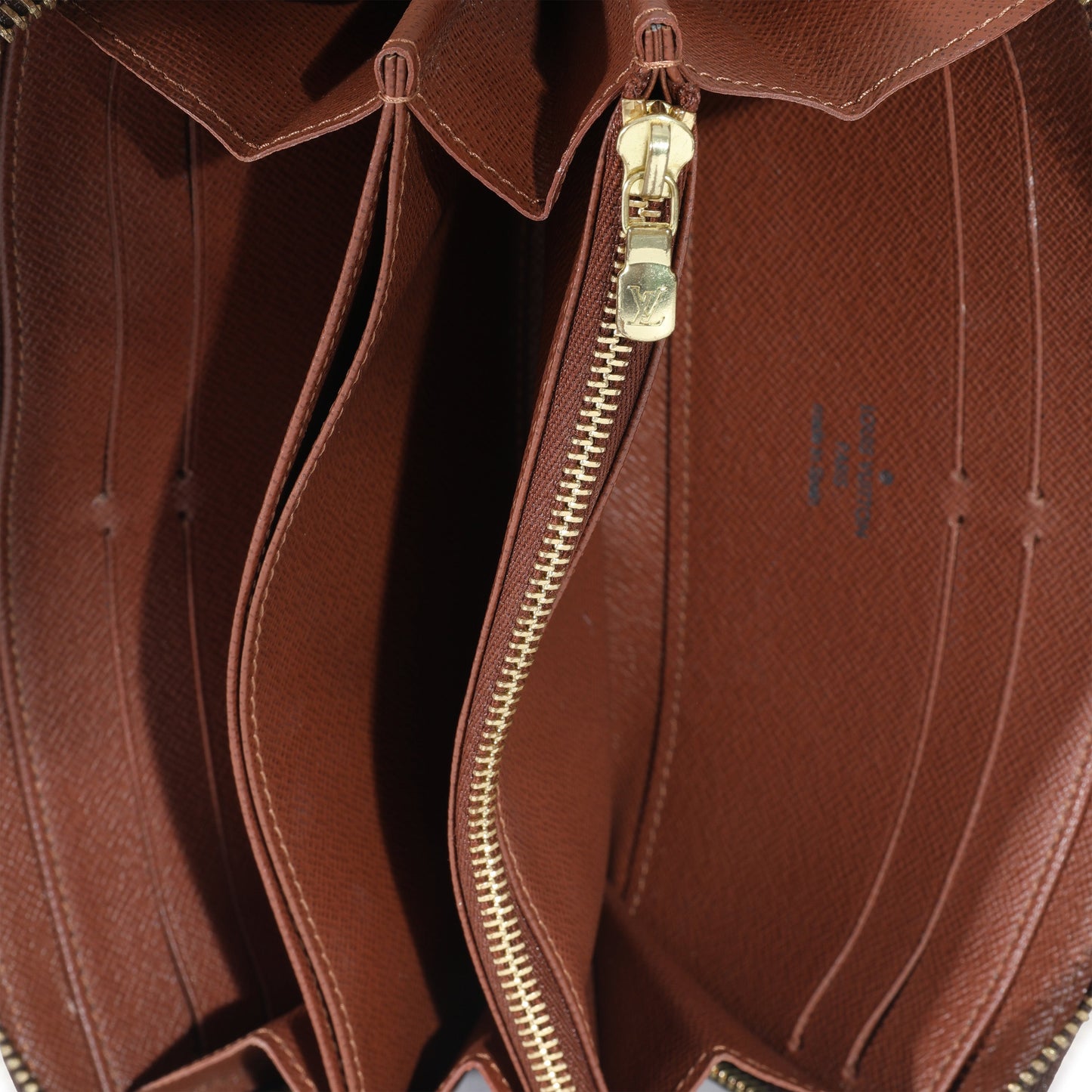 Louis Vuitton  Monogram Canvas Zippy Wallet