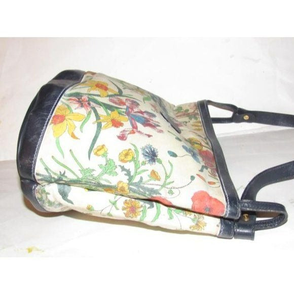 Gucci Leather Canvas Shoulder Bag