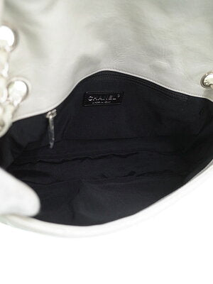 Chanel Matelasse Leather Chain Shoulder Bag