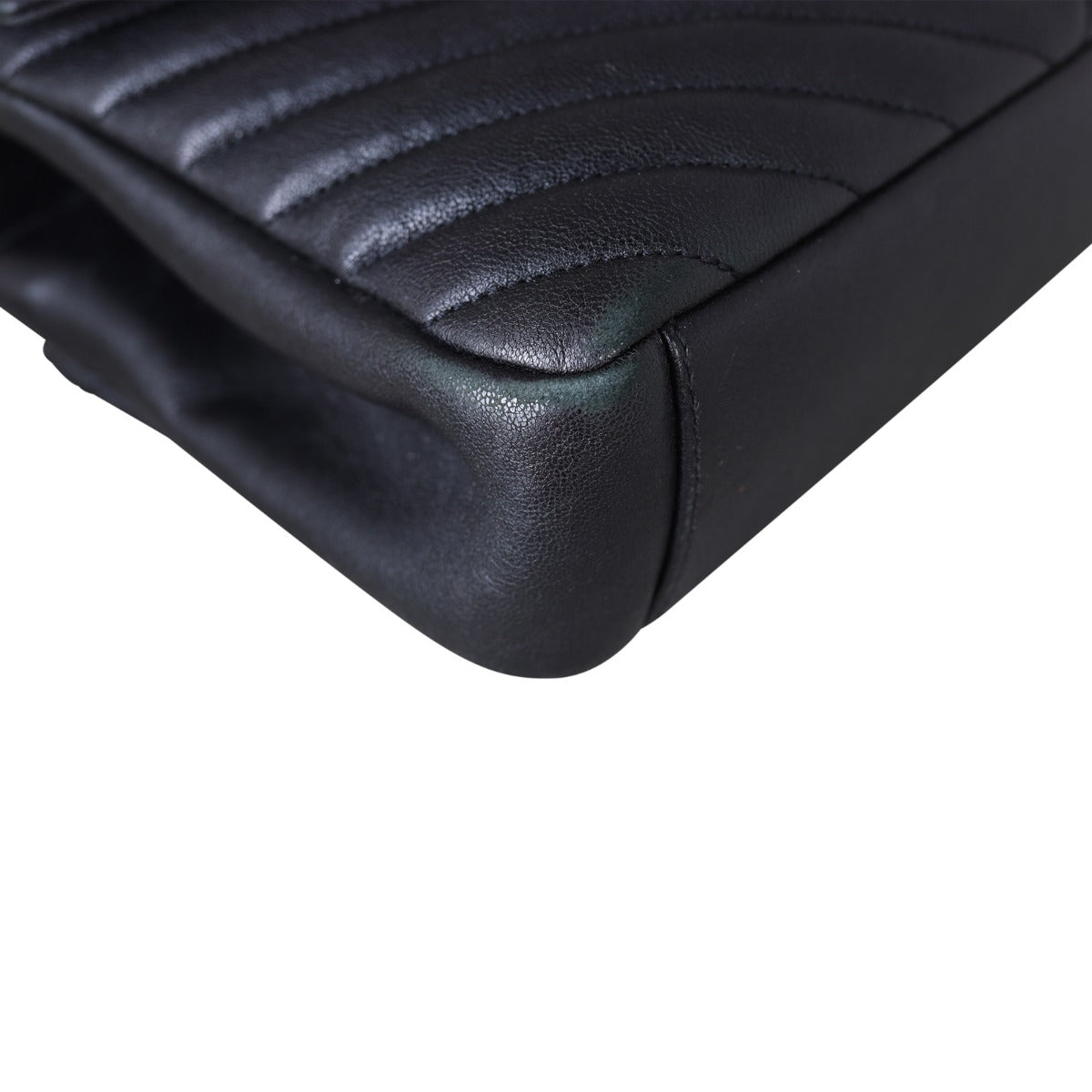 Saint Laurent College Medium