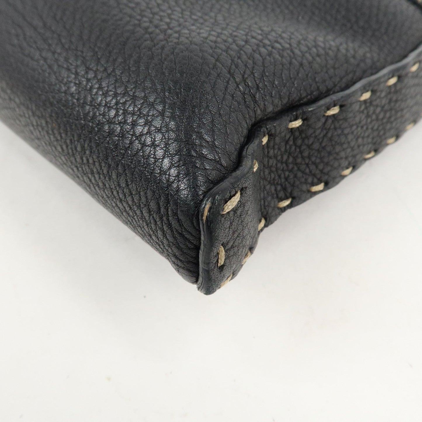 FENDI Selleria Leather Shoulder Bag Crossbody Bag Black 8BT092