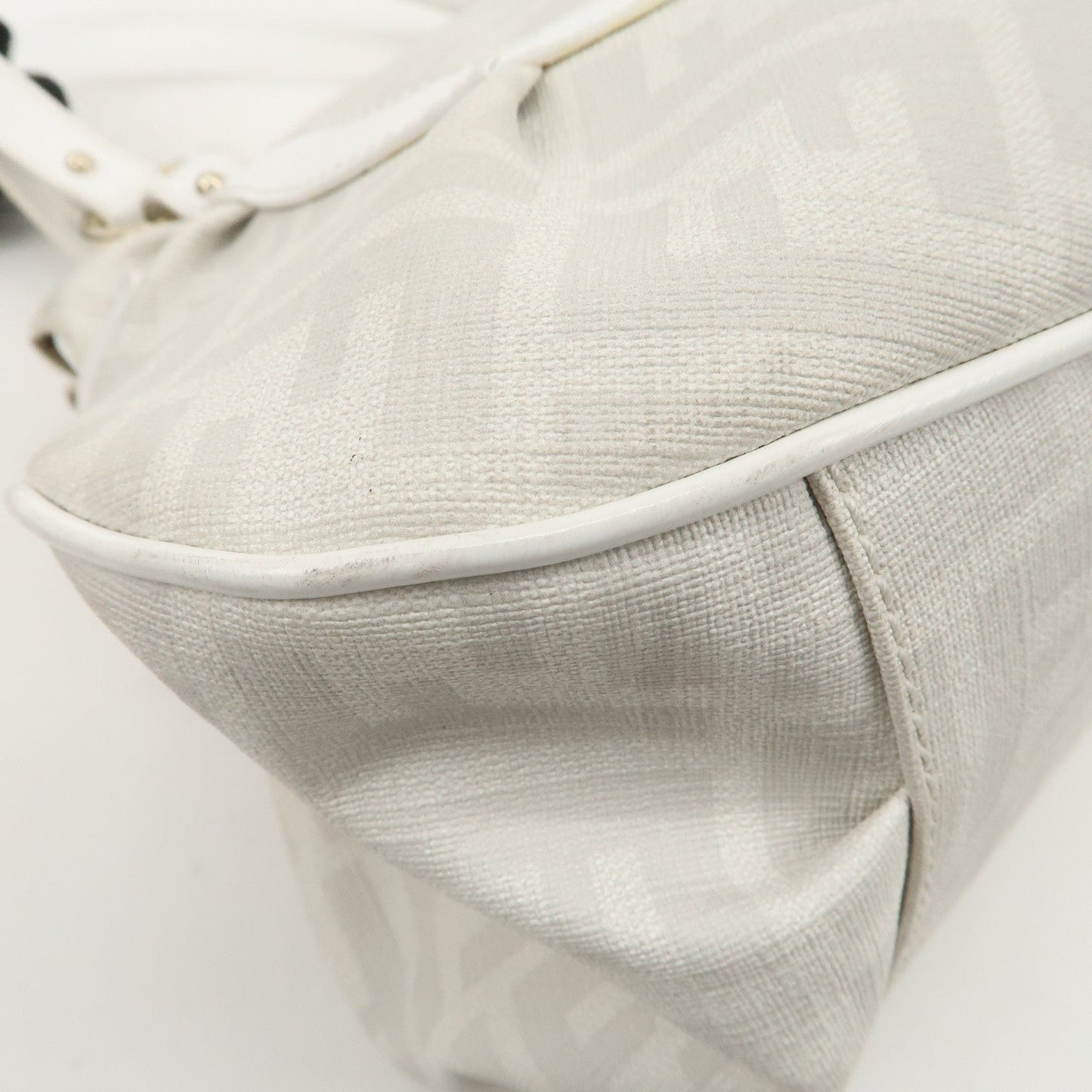FENDI Zucca PVC Leather Shoulder Bag White Gold Hardware 8BR628