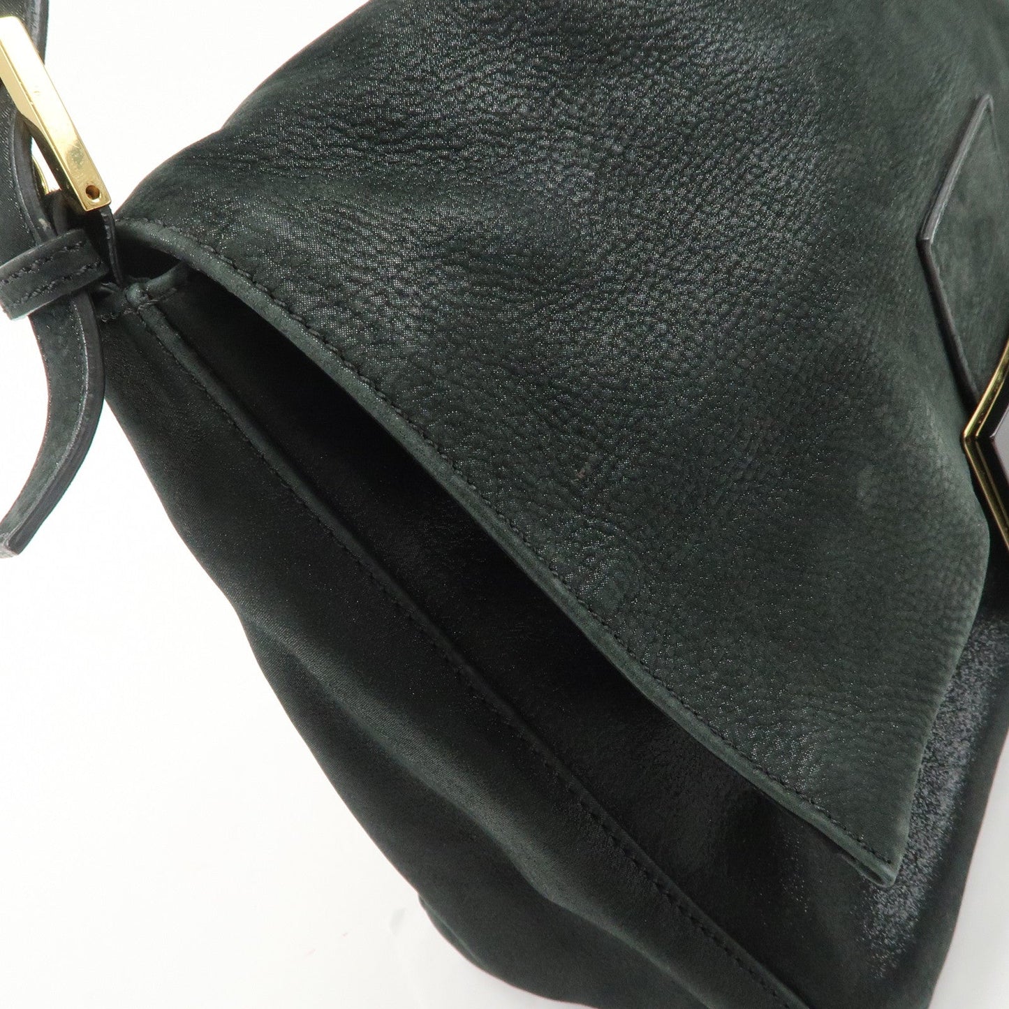 FENDI Mamma Baguette Leather Chain Shoulder Bag Gold Black 8BR638