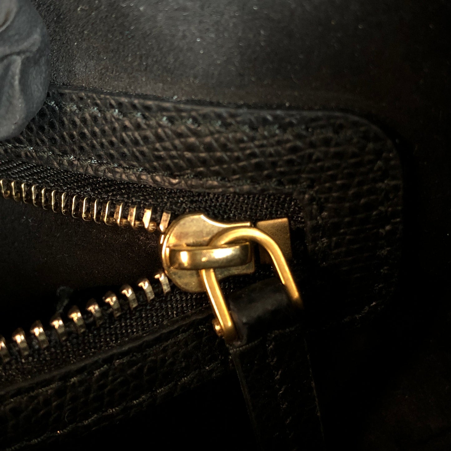 Christian Dior Saddle Medium Grained Calfskin Shoulder Bag Black + Extra Strap