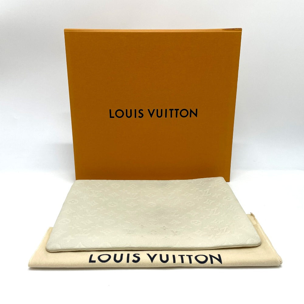 LOUIS VUITTON Clutch bag M67462 Taurillon Clemence white Taurillon Clemence Monogram Pochette A4 mens Used