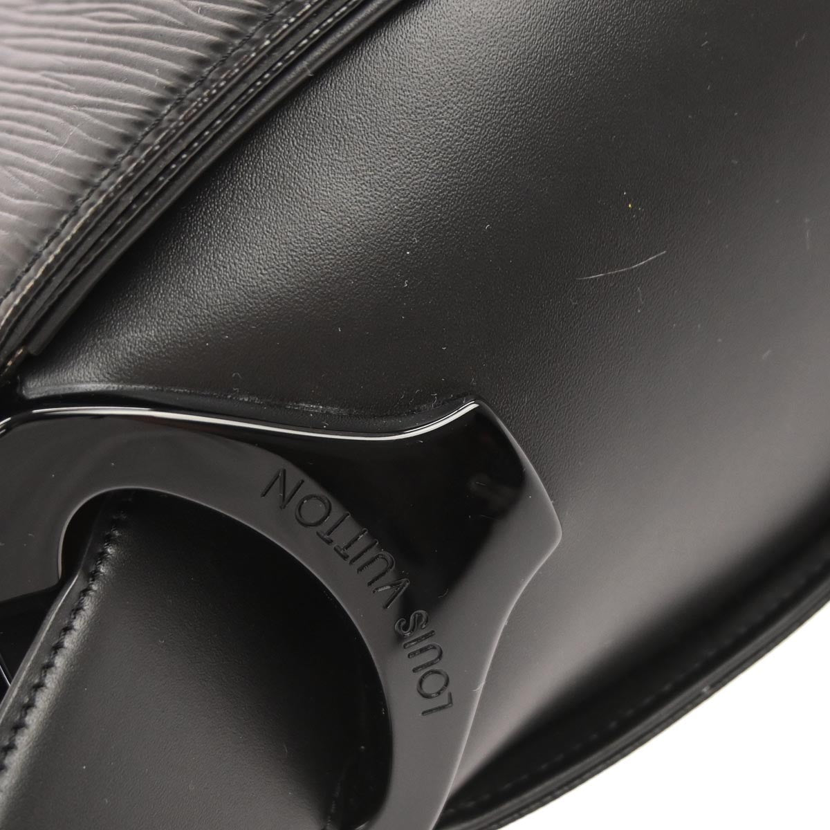 Louis Vuitton 1999 Black Epi Nocturne GM Shoulder Bag M52172