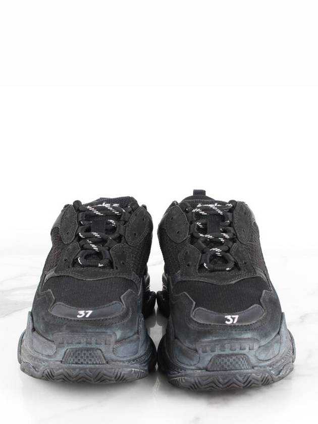 Luxury Balenciaga Trending 2026 Triple S dirty black sneakers 37 240