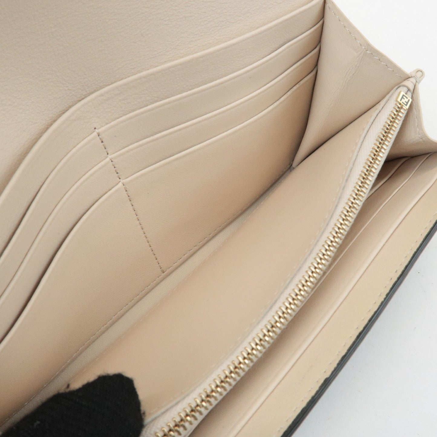 FENDI Leather Peekaboo Bi-fold Long Wallet Black 8M0427