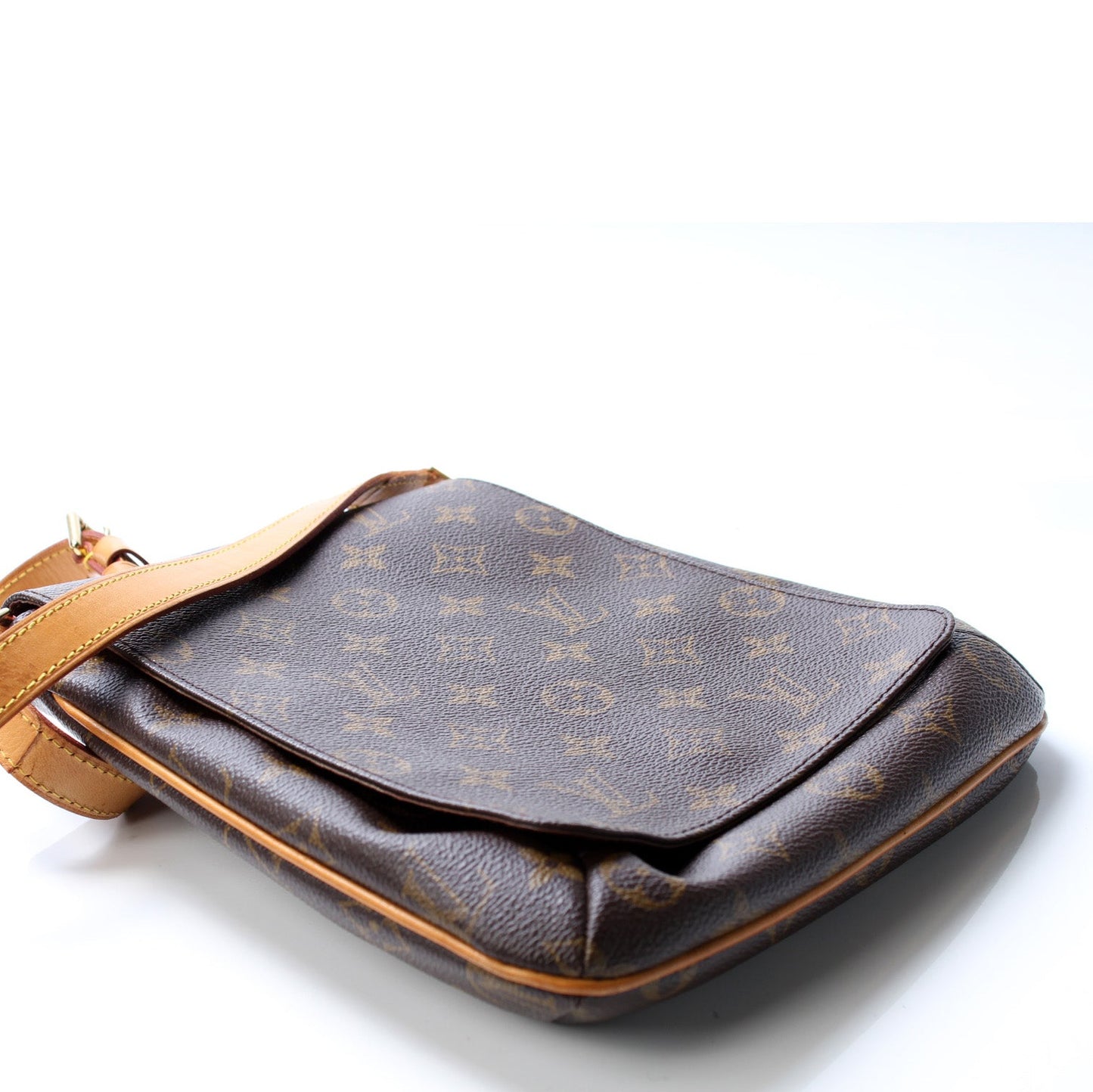 Louis Vuitton Musette Salsa Short Monogram