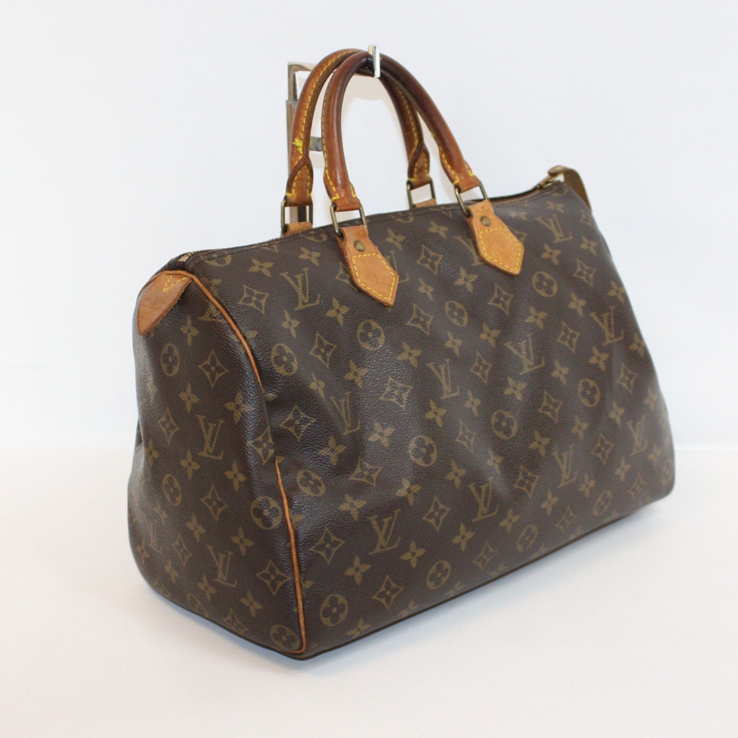 Louis Vuitton Speedy 35 Monogram