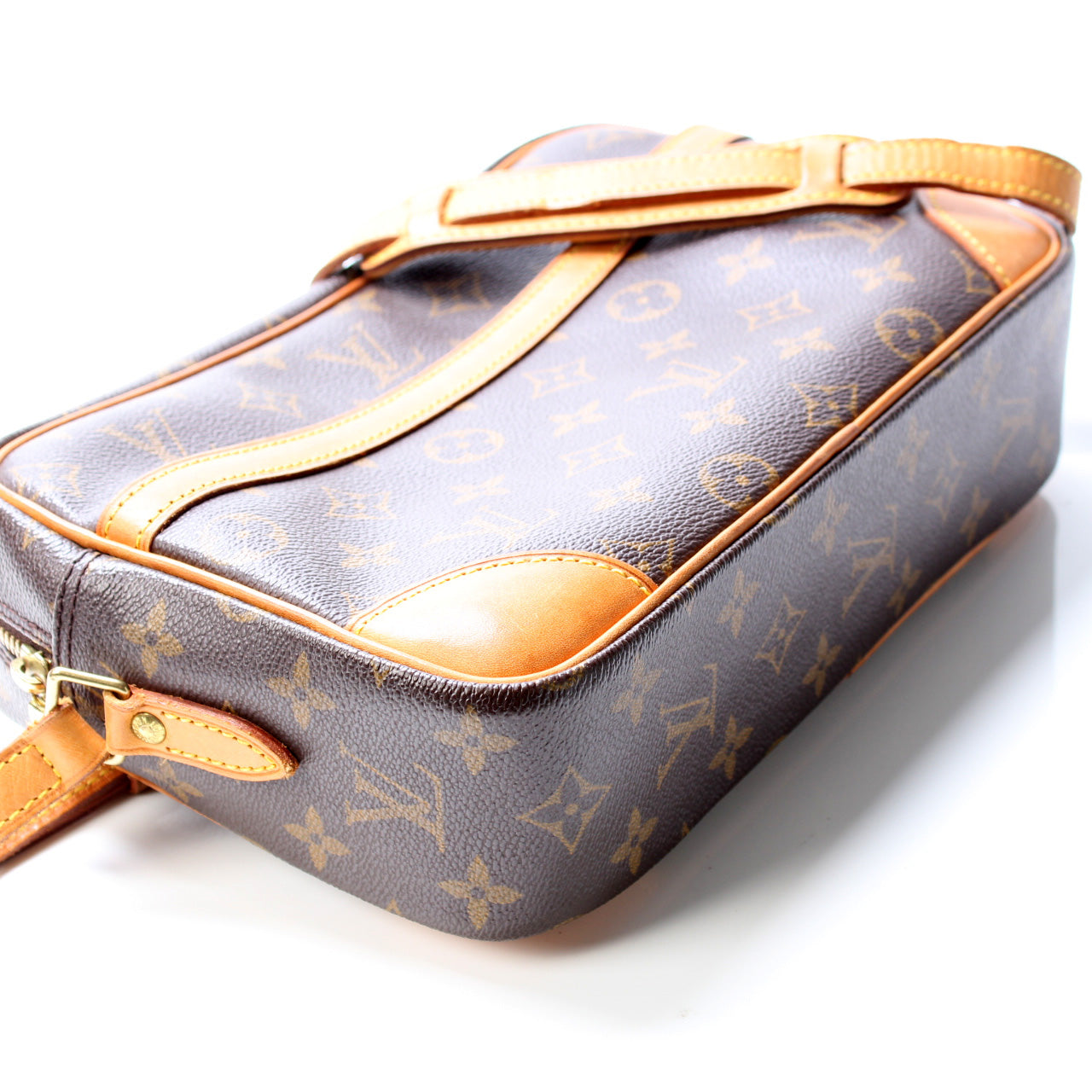 Louis Vuitton Trocadero 27 Monogram