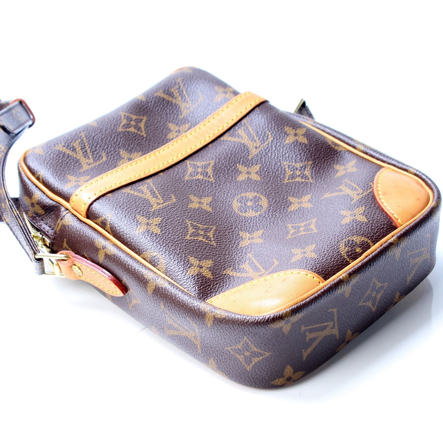 Louis Vuitton Danube Monogram
