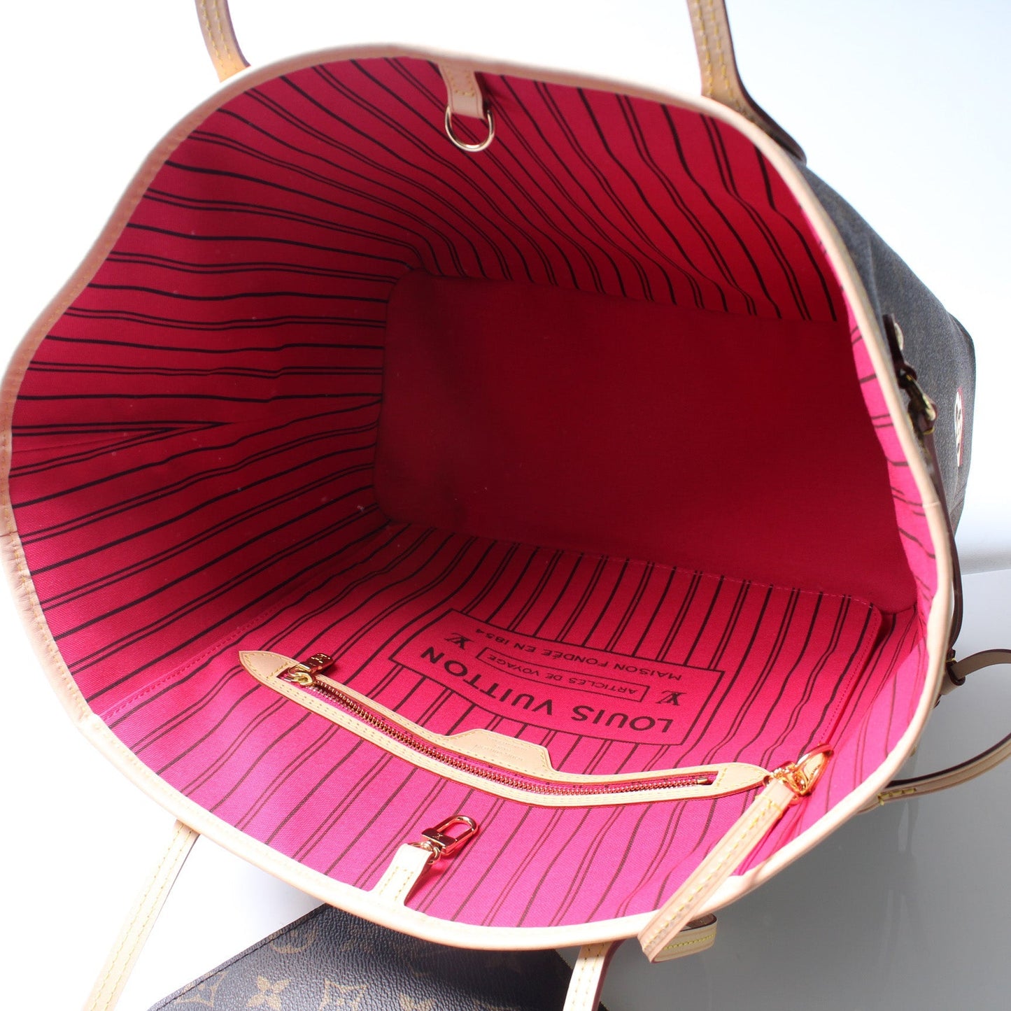 Louis Vuitton Neverfull MM Lovelock W/Wallet