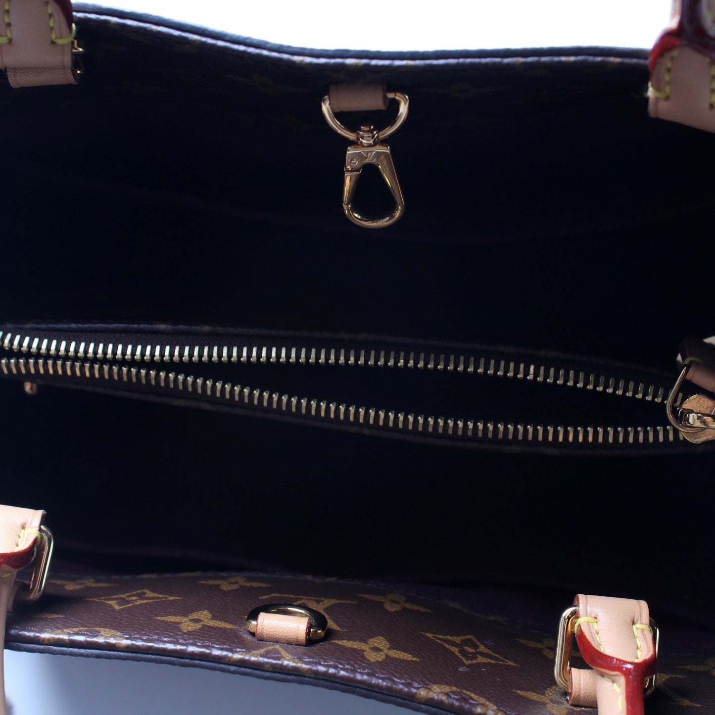 Louis Vuitton Montaigne MM Monogram
