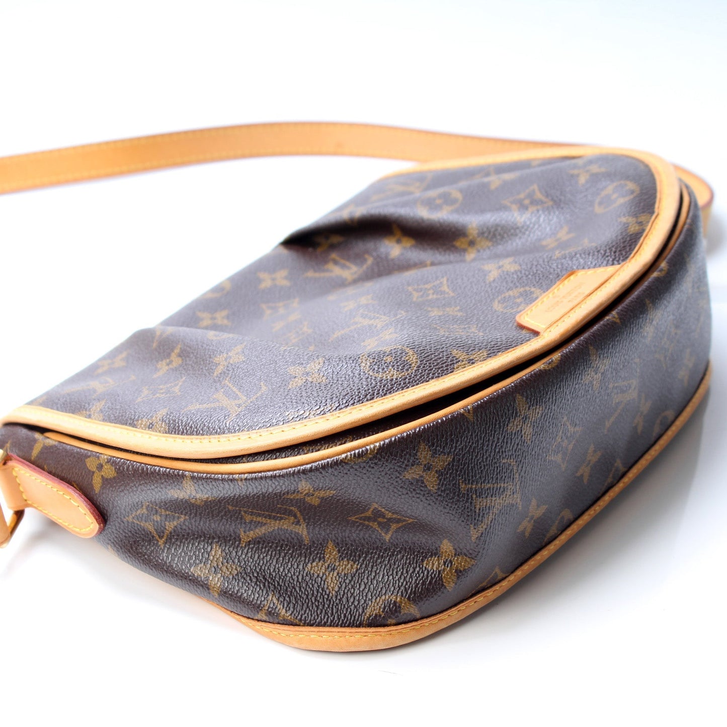 Louis Vuitton Menilmontant PM Monogram