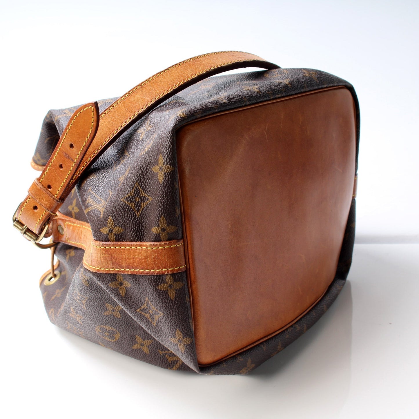 Louis Vuitton Noe Petit Monogram