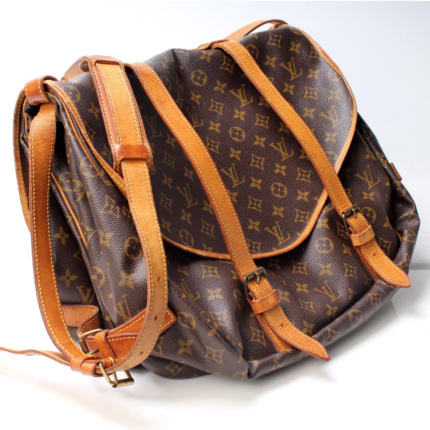 Louis Vuitton Saumar 43 Monogram