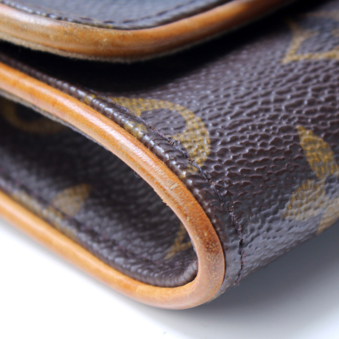 Louis Vuitton Pochette Twin GM Monogram