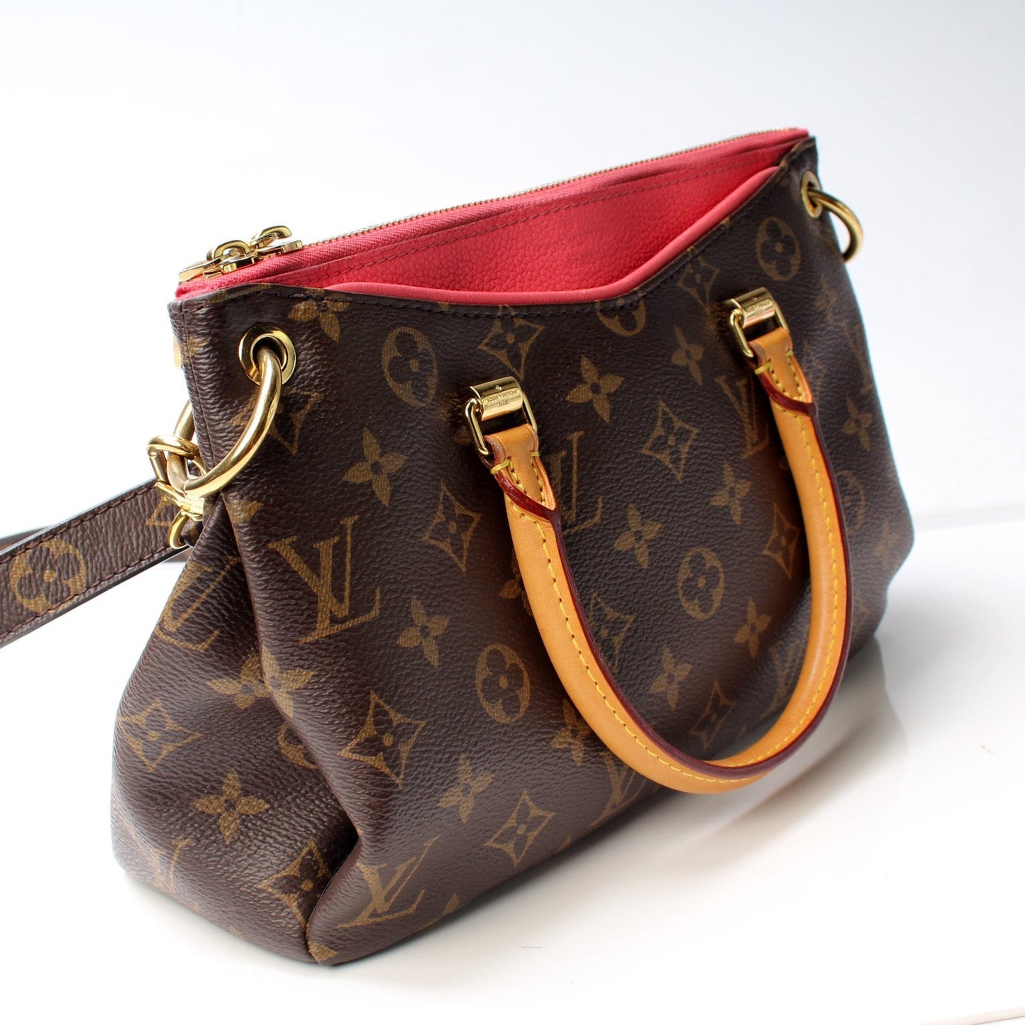 Louis Vuitton Pallas BB Monogram