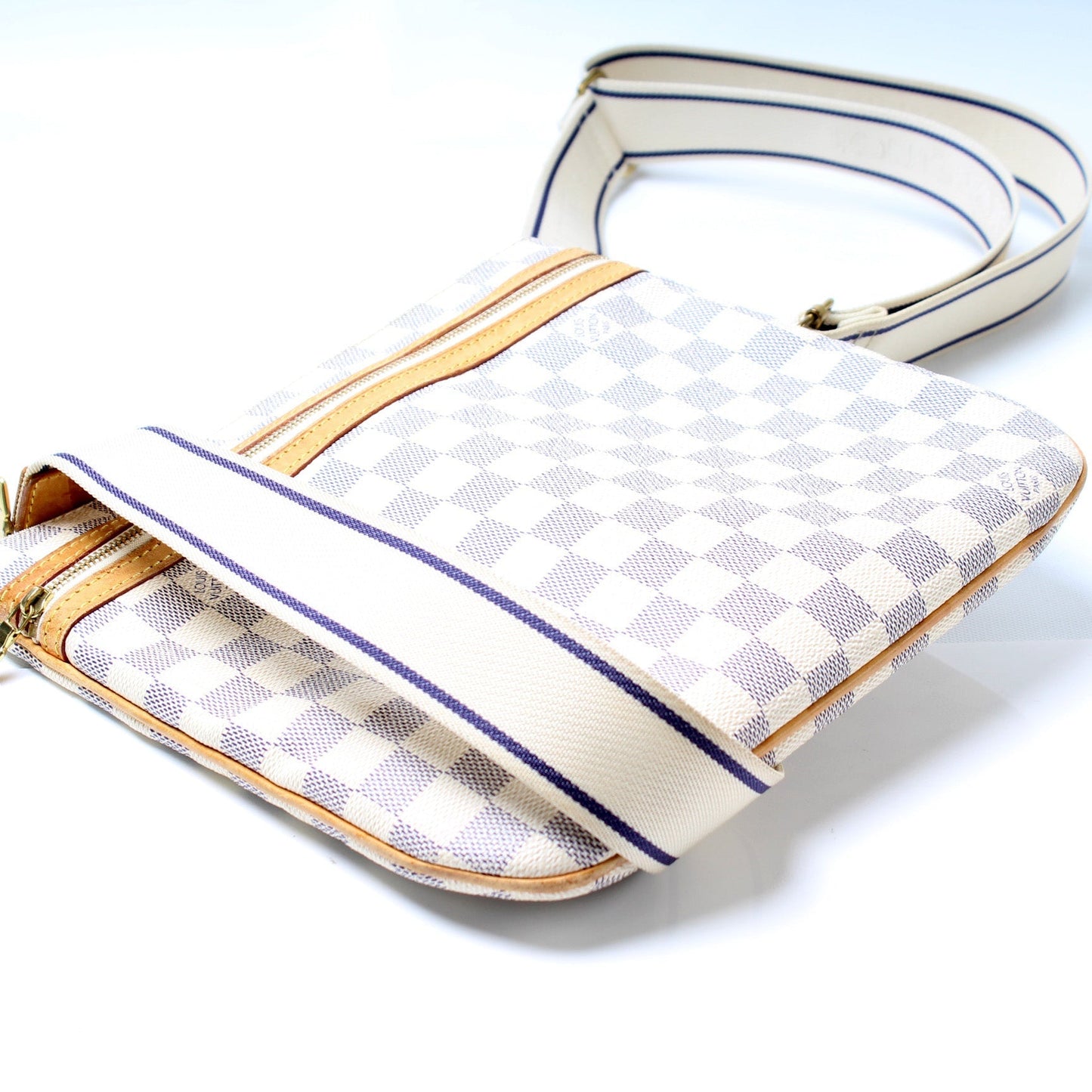 Louis Vuitton Pochette Bosphore Damier Azur