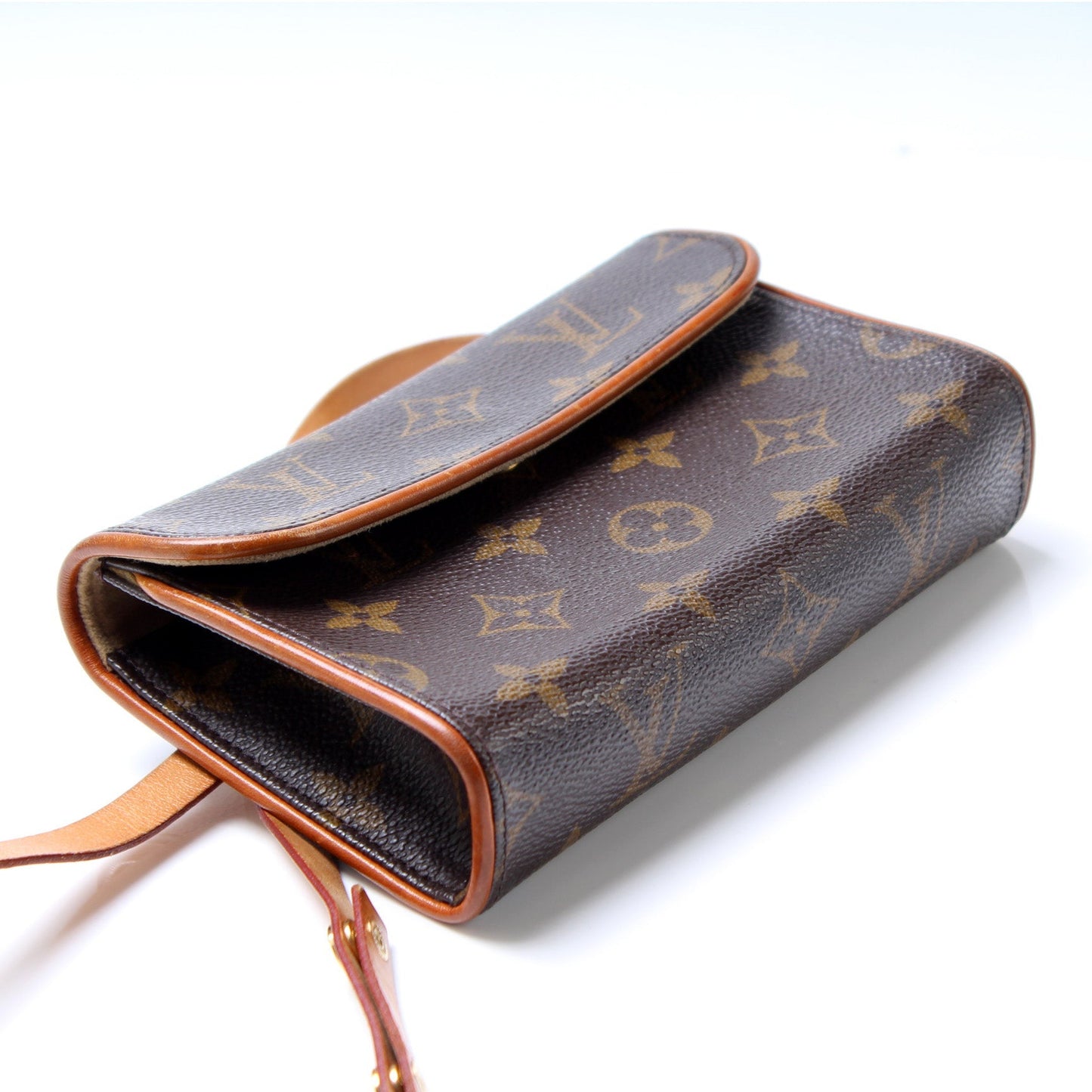 Louis Vuitton Pochette Florentine Monogram