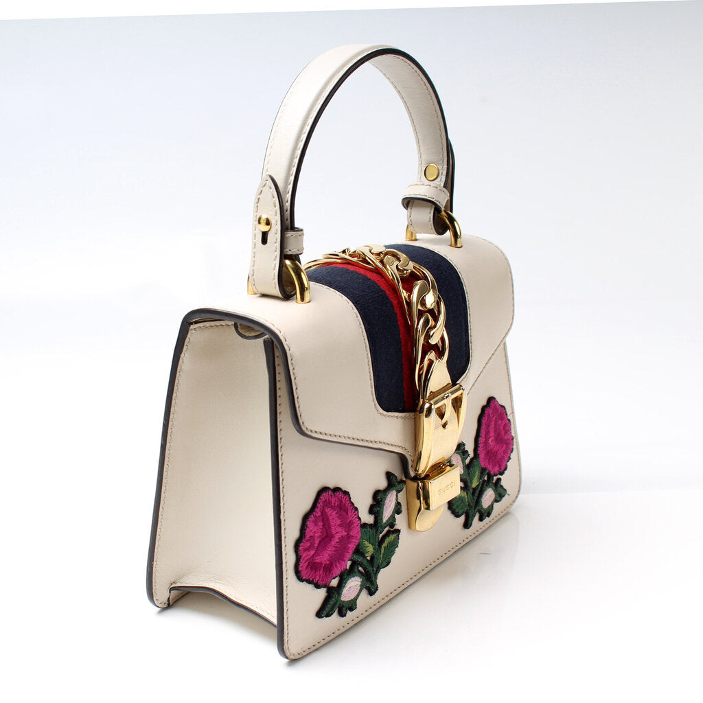 Gucci 470270 Sylvie Mini Bag