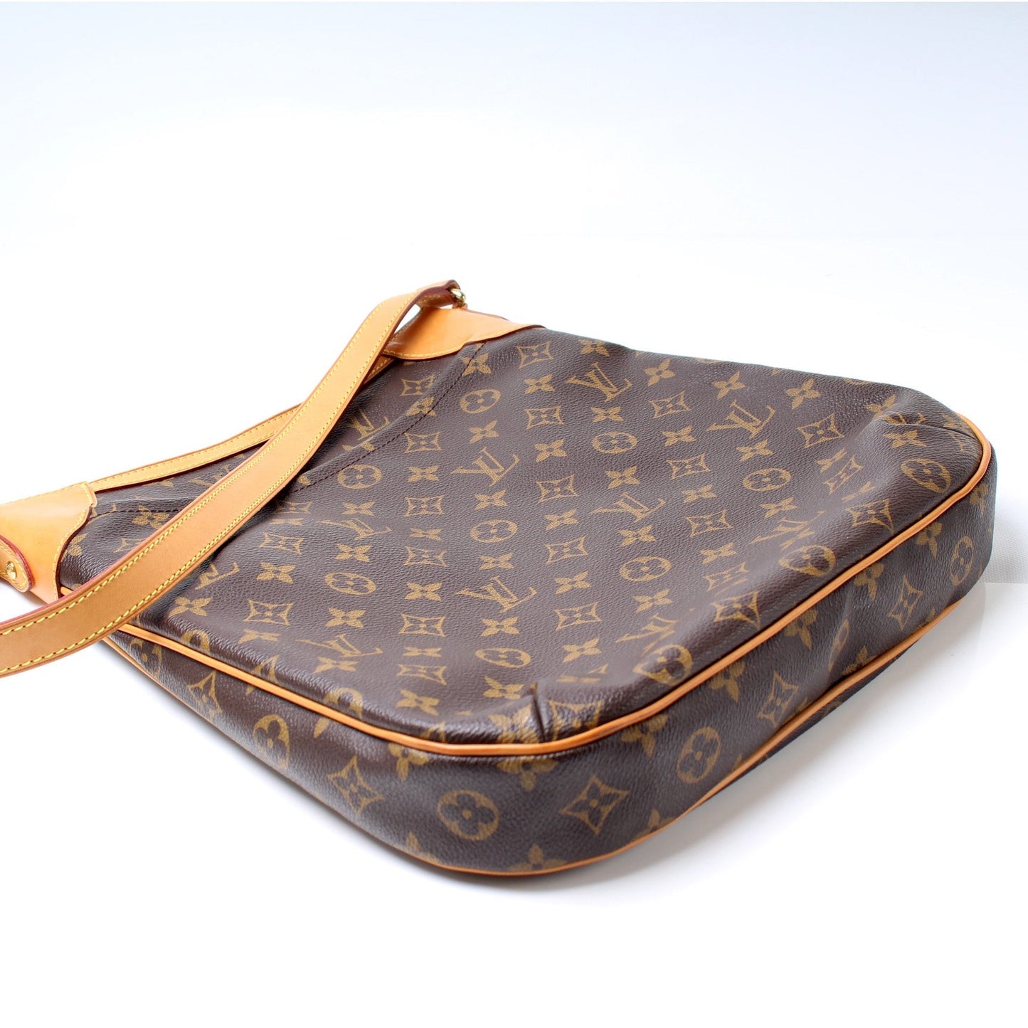 Louis Vuitton Odeon MM Monogram