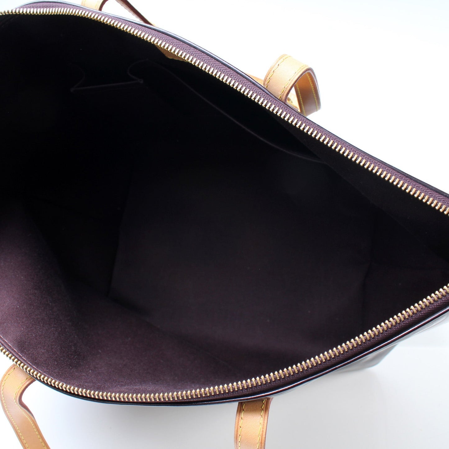 Louis Vuitton Bellevue GM Vernis