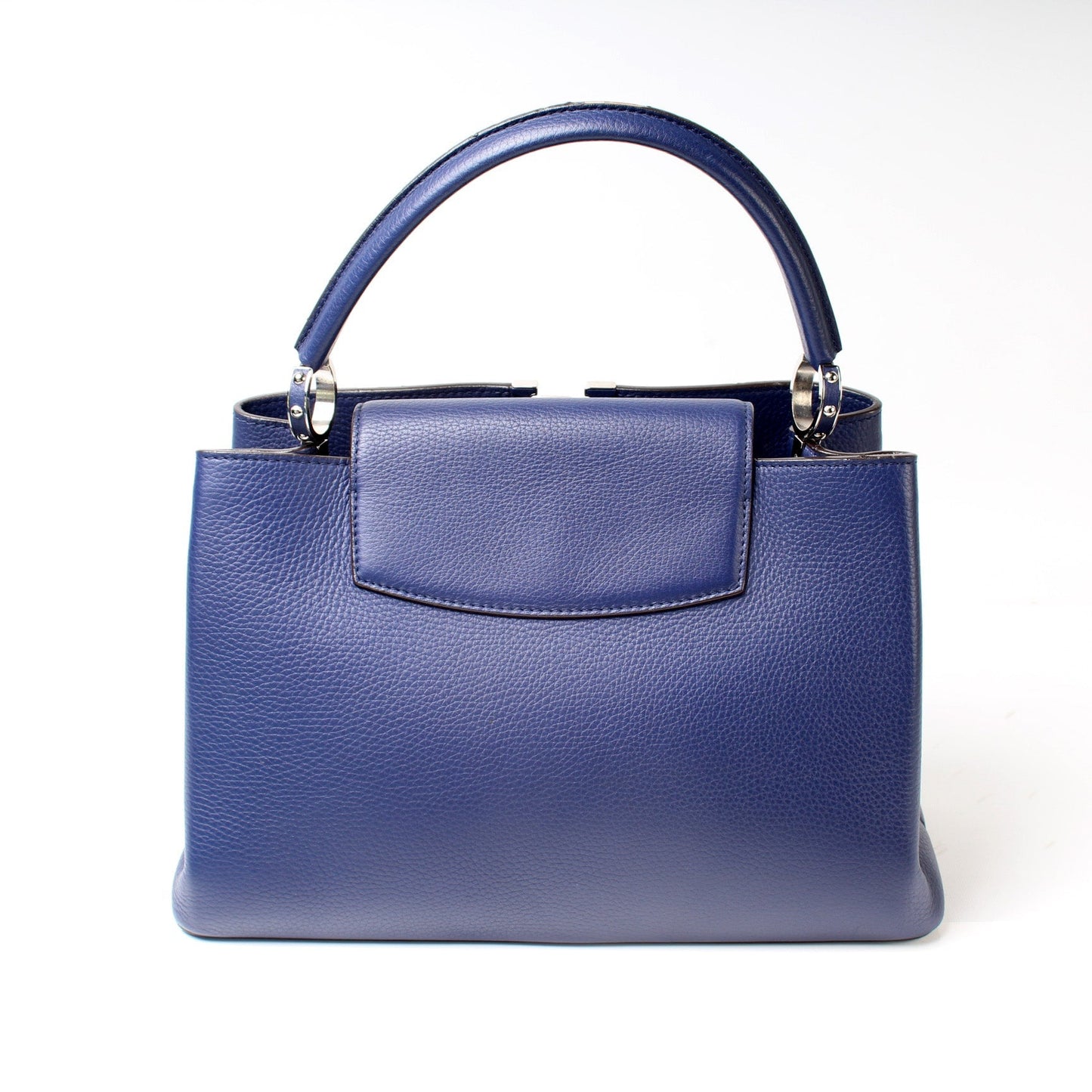 Louis Vuitton Capucines MM Taurillon