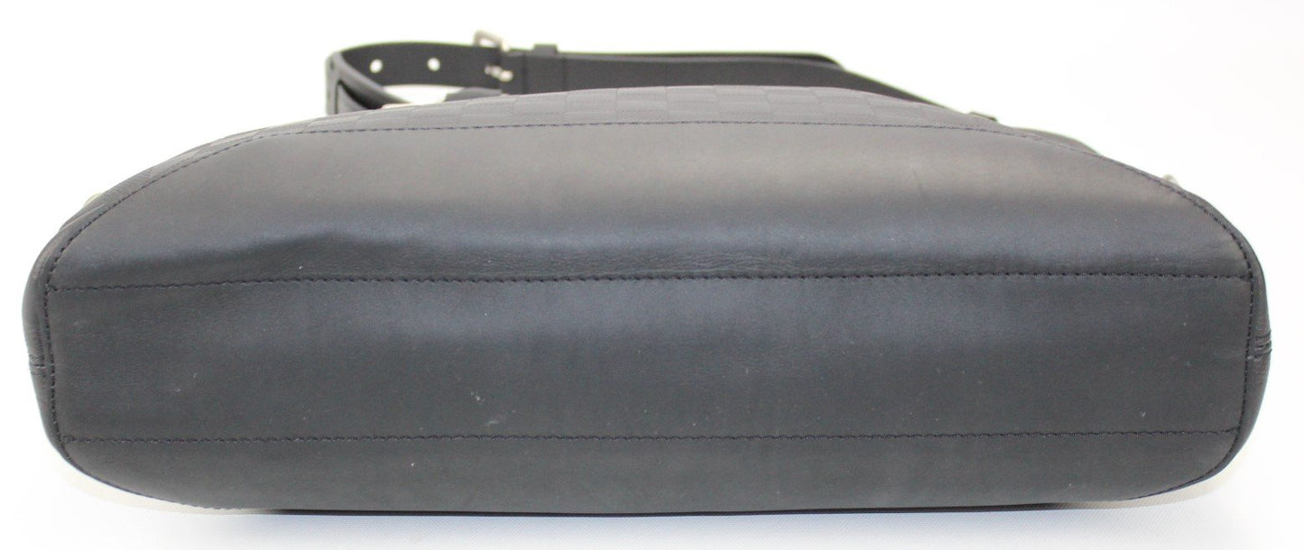 Louis Vuitton Avenue Soft Briefcase