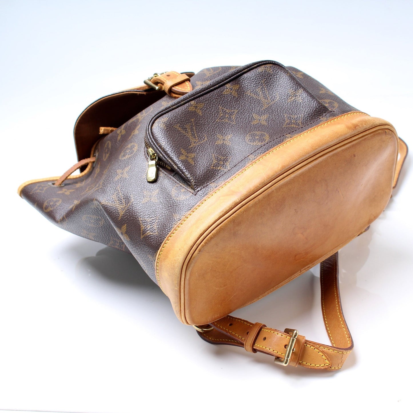 Louis Vuitton Montsouris MM Monogram