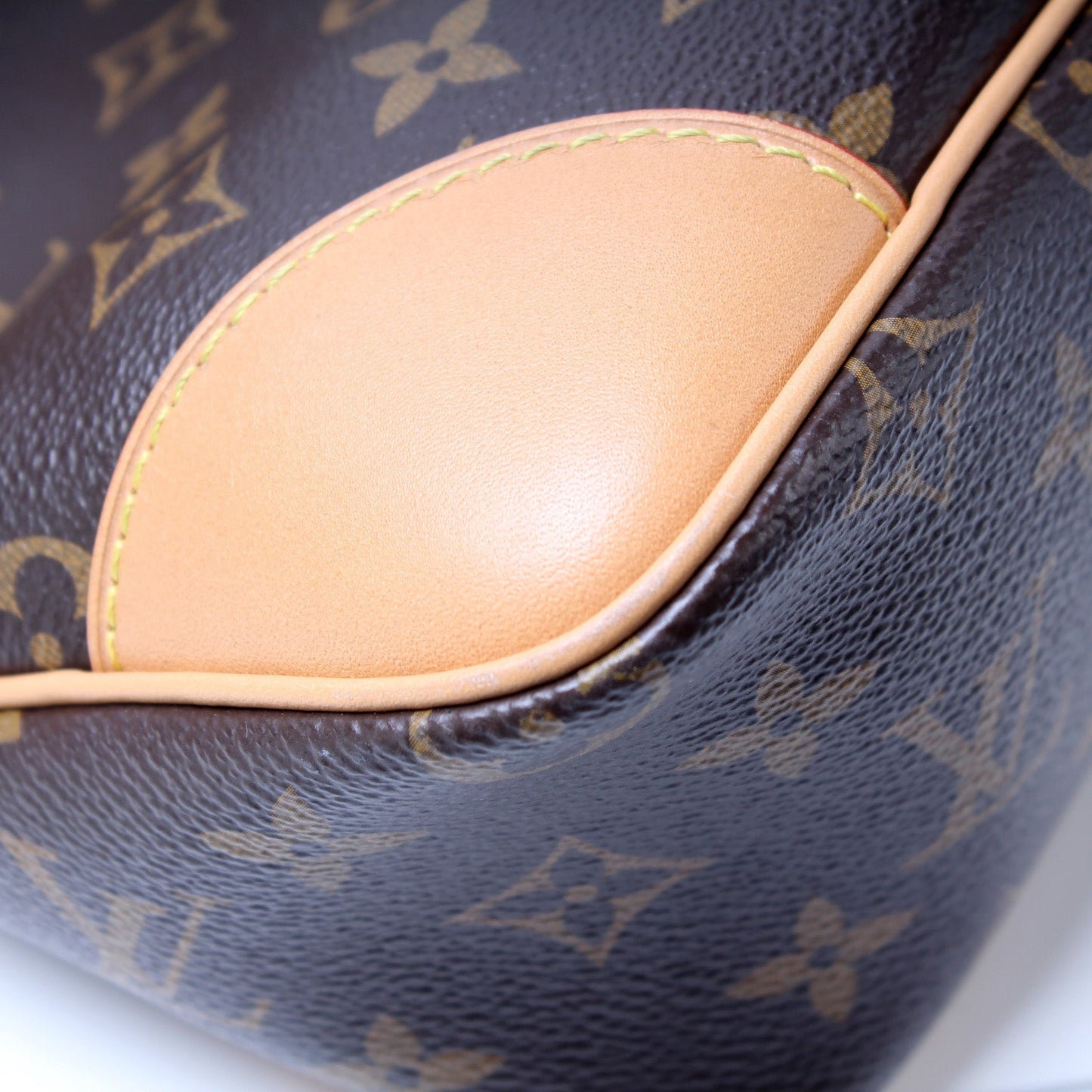 Louis Vuitton Odeon NM MM Monogram