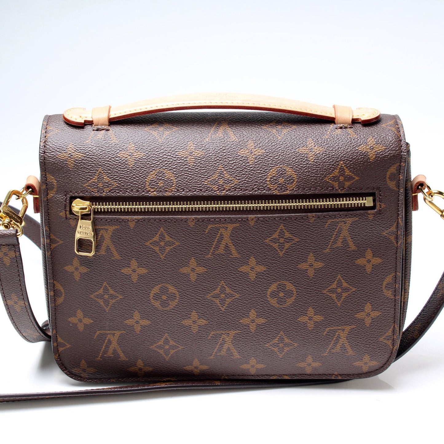 Louis Vuitton Pochette Metis Monogram