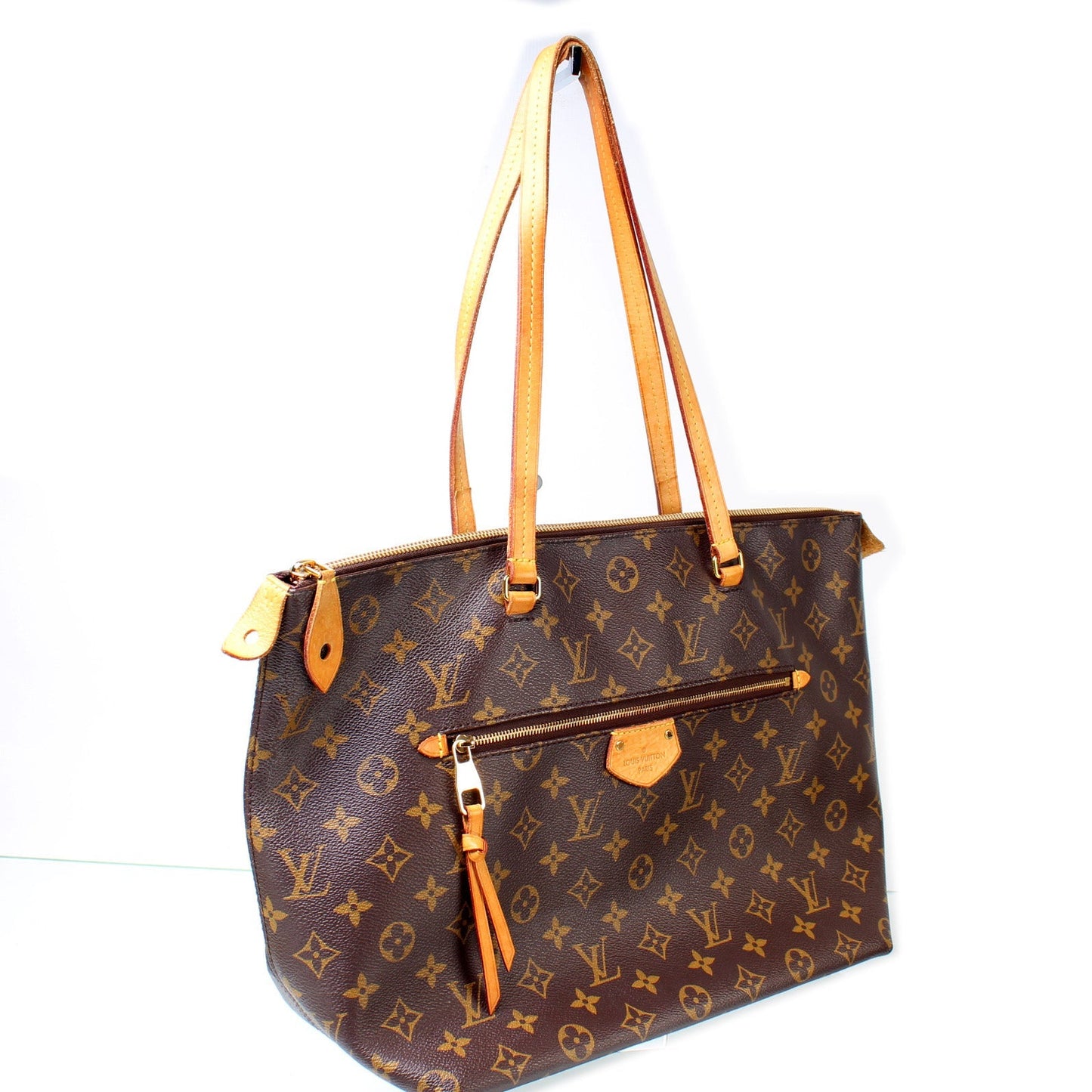 Louis Vuitton Iena MM Monogram