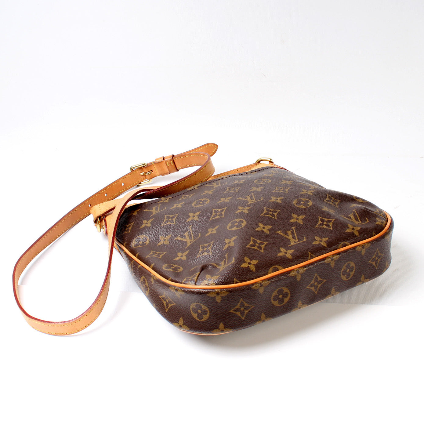 Louis Vuitton Odeon PM Monogram