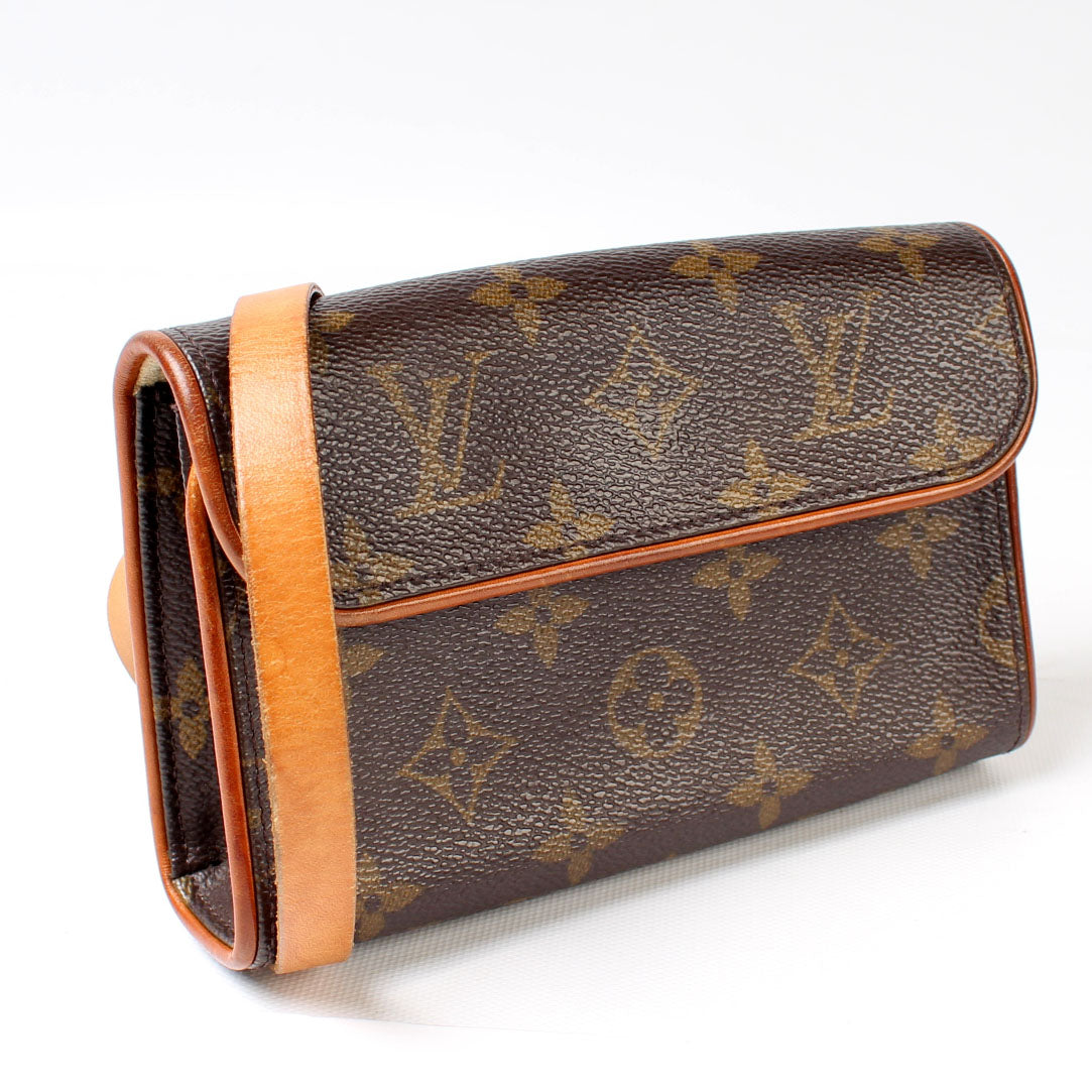 Louis Vuitton Pochette Florentine Monogram