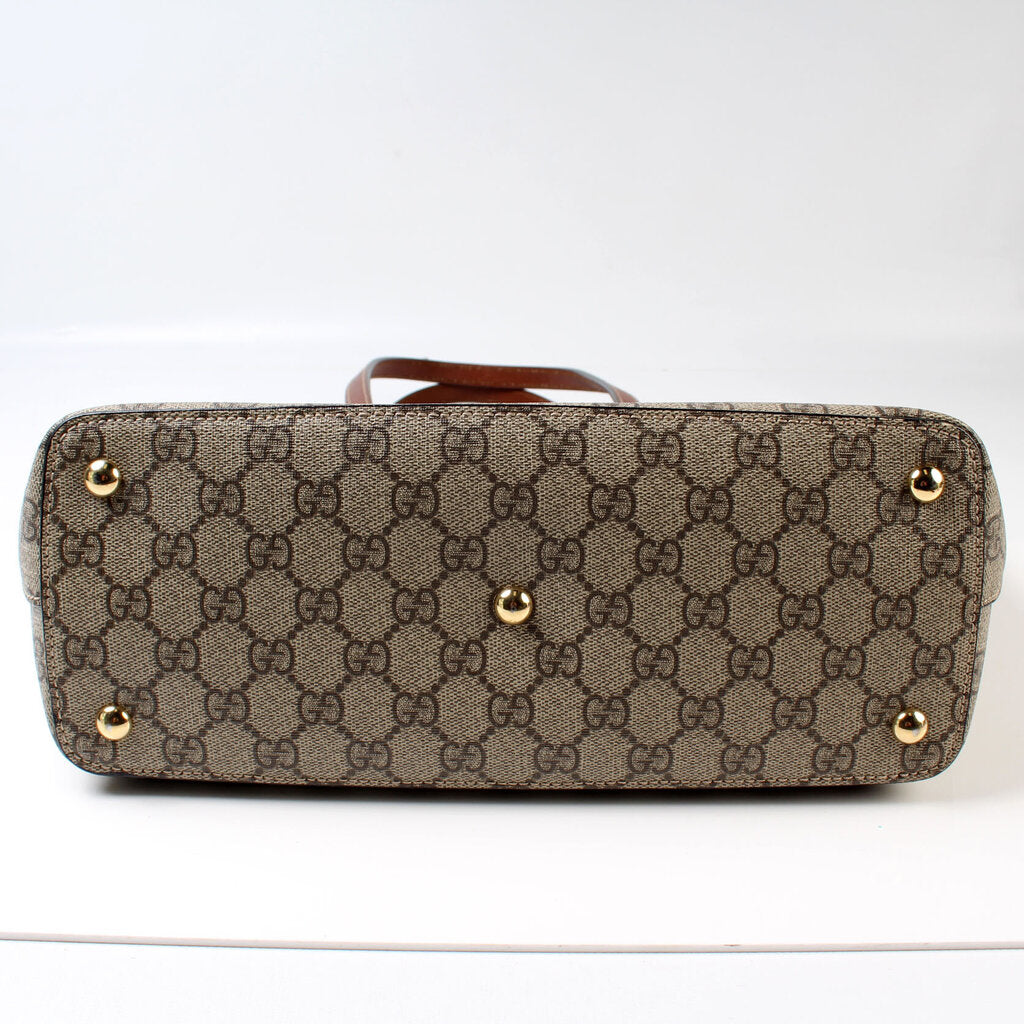 Gucci 415721 GG Supreme Tote Bag