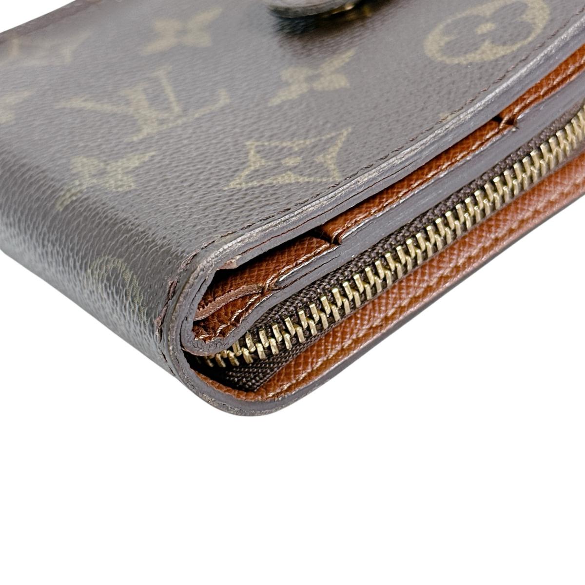 LOUIS VUITTON Bifold Wallet M61667 Monogram canvas Brown Card pocket with zipper Monogram Compact zip unisex(Unisex)