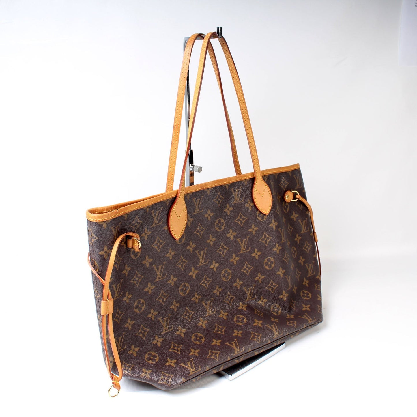 Louis Vuitton Neverfull MM Monogram