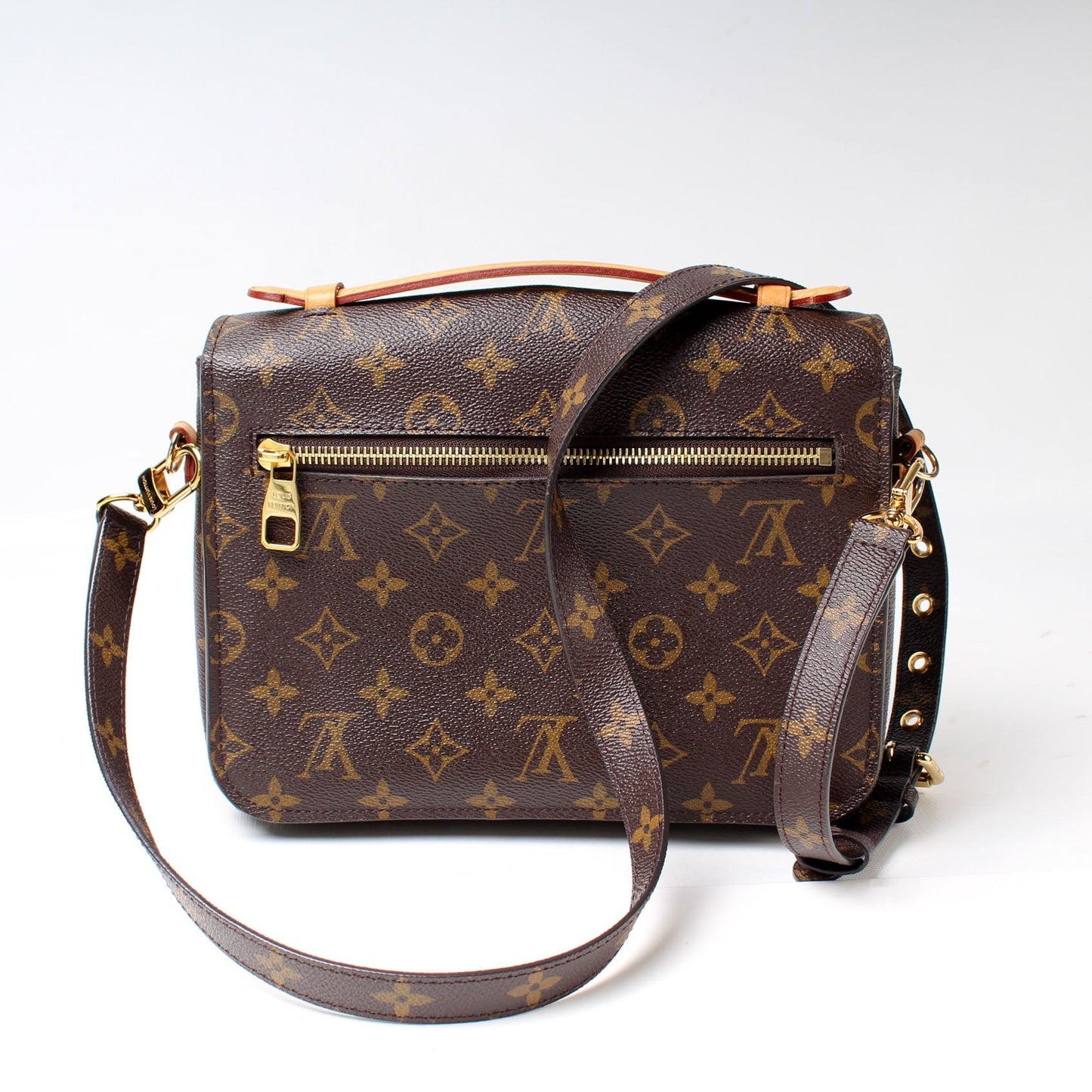 Louis Vuitton Pochette Metis Monogram