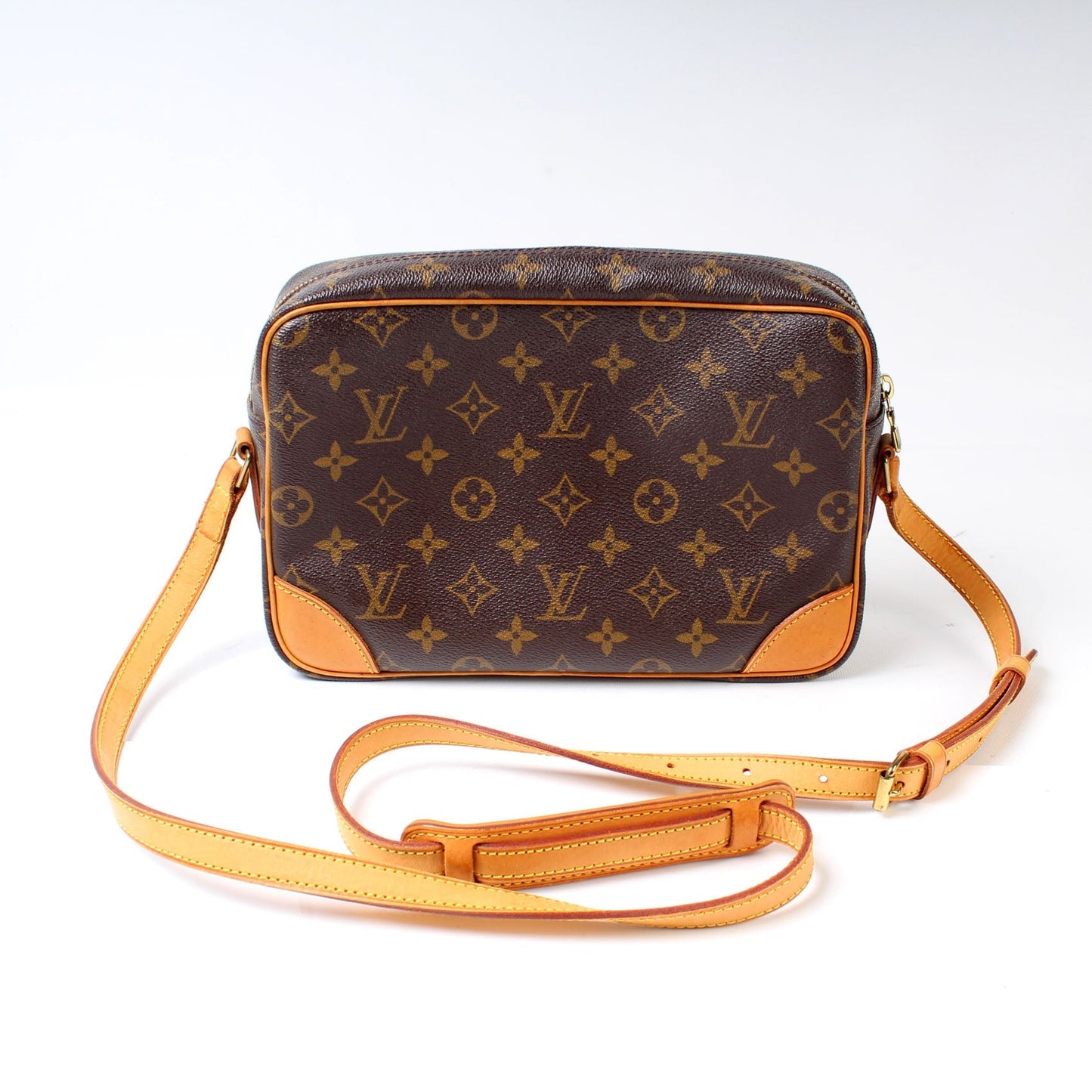 Louis Vuitton Trocadero 27 Monogram