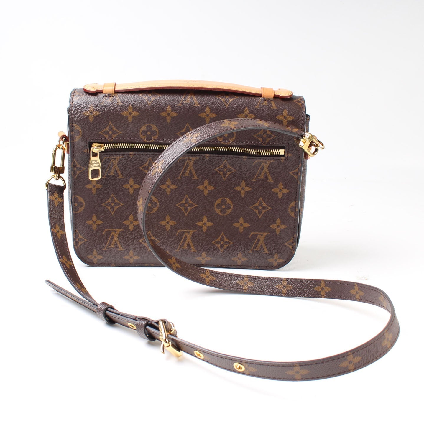 Louis Vuitton Pochette Metis Monogram