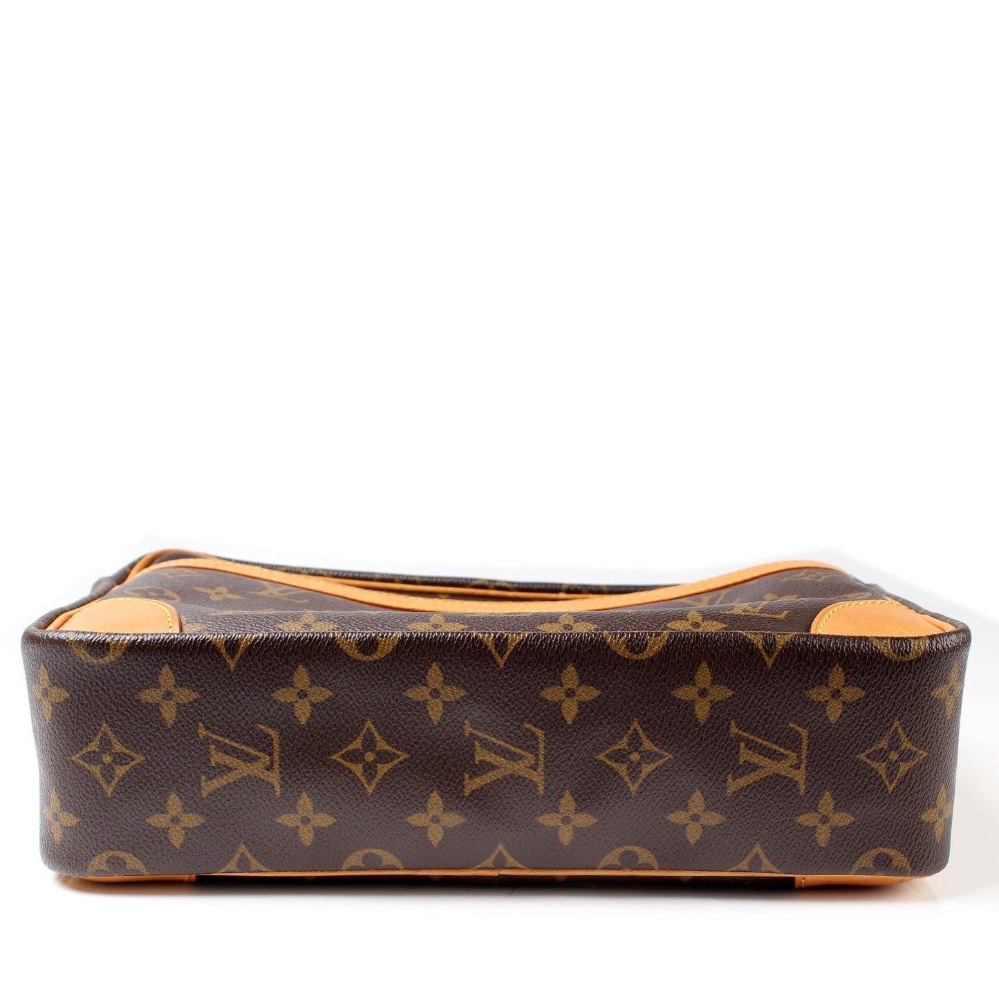 Louis Vuitton Trocadero 30 Monogram