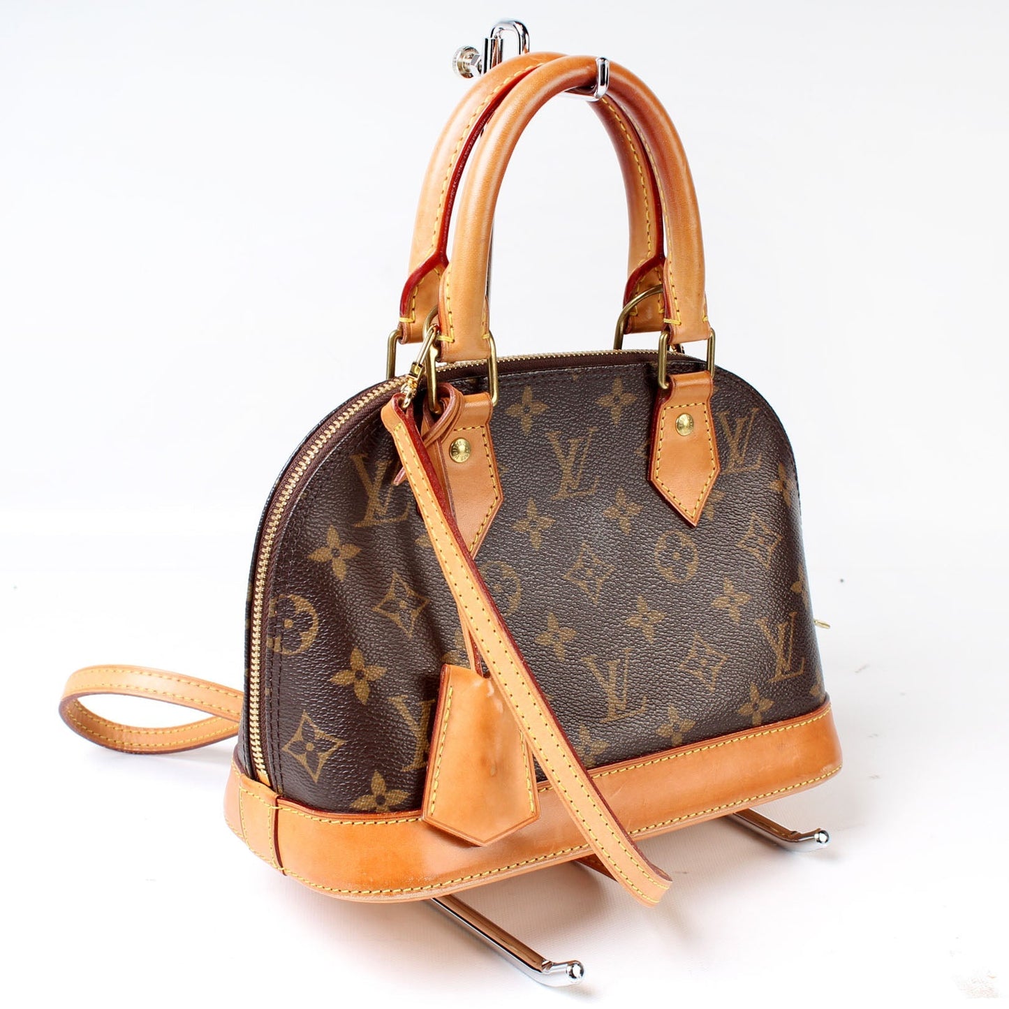 Louis Vuitton Alma BB Monogram