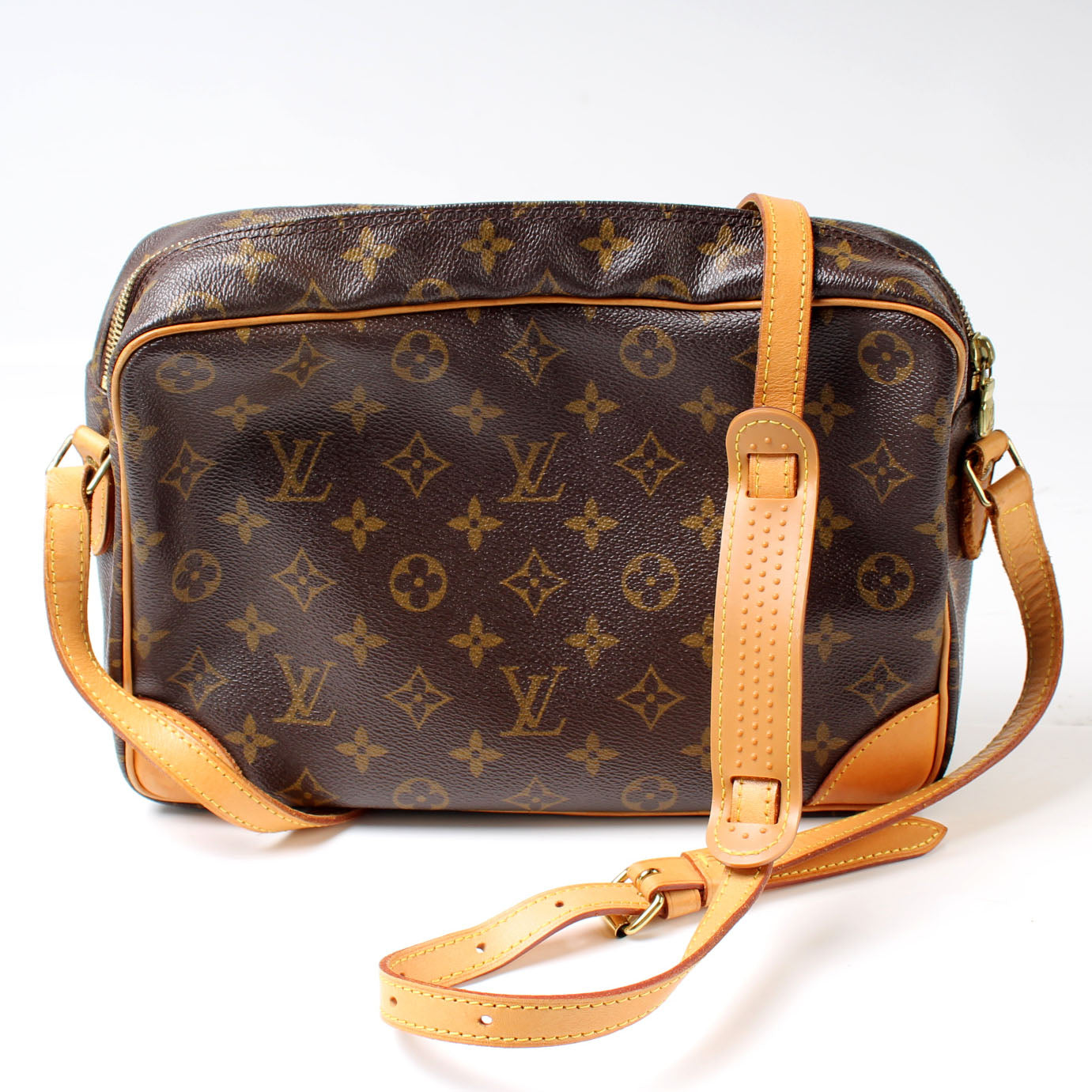 Louis Vuitton Trocadero 30 Monogram