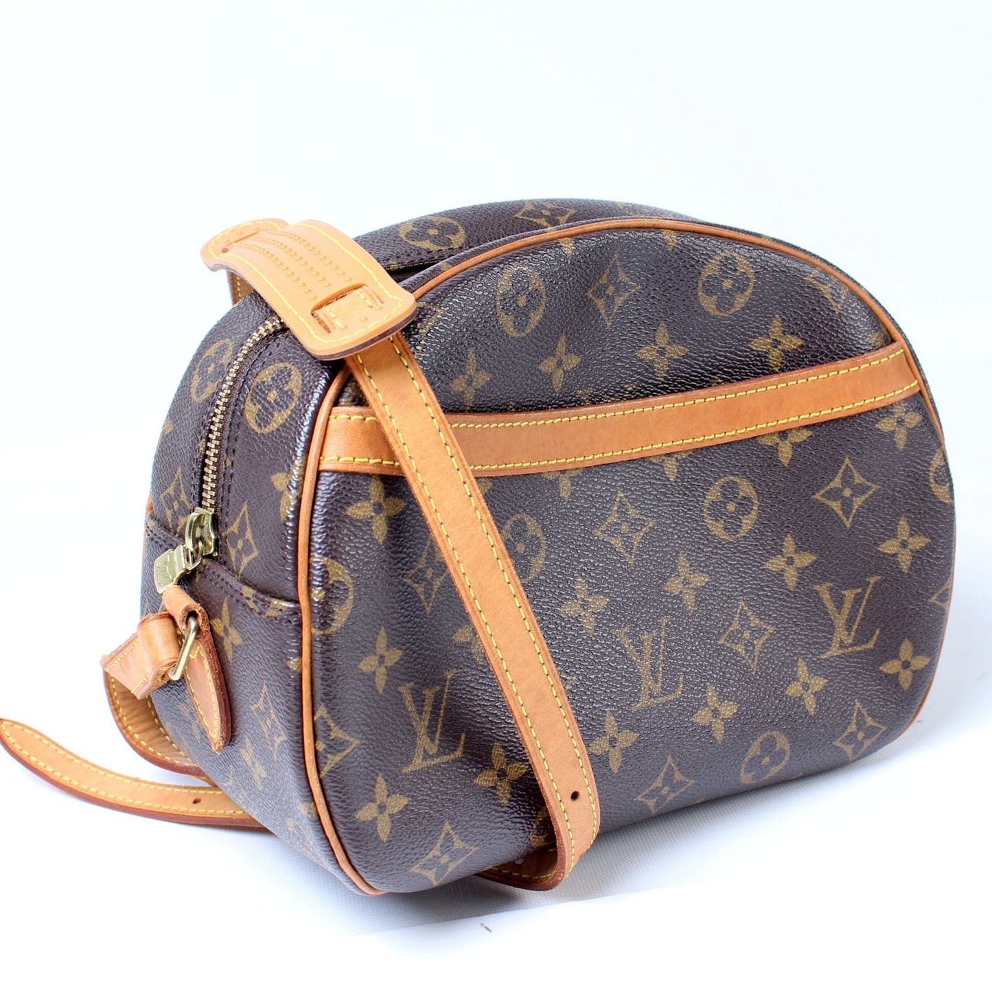 Louis Vuitton Blois Crossbody Monogram
