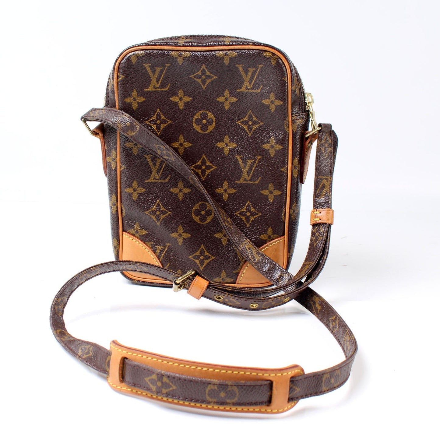 Louis Vuitton Danube Monogram