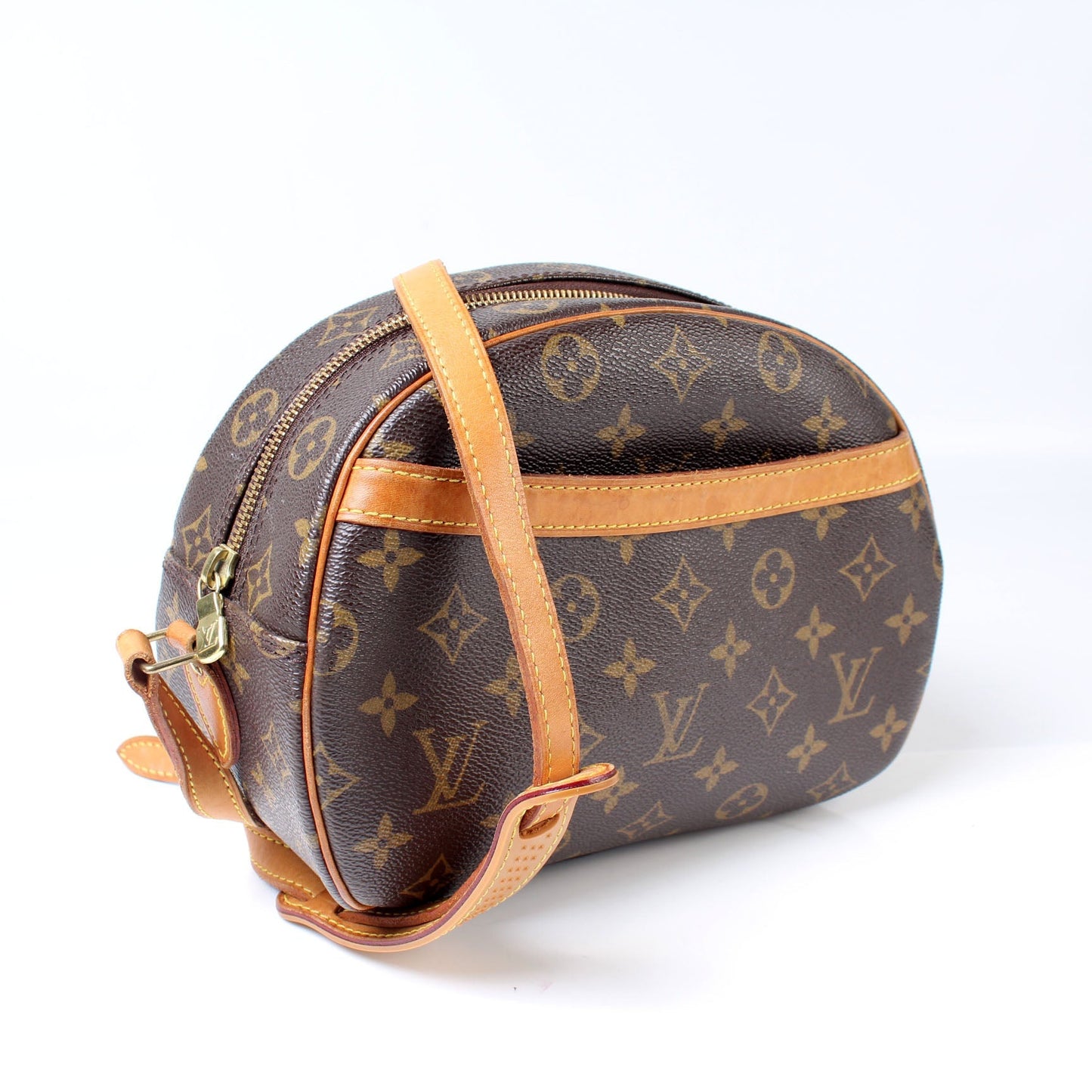 Louis Vuitton Blois Crossbody Monogram
