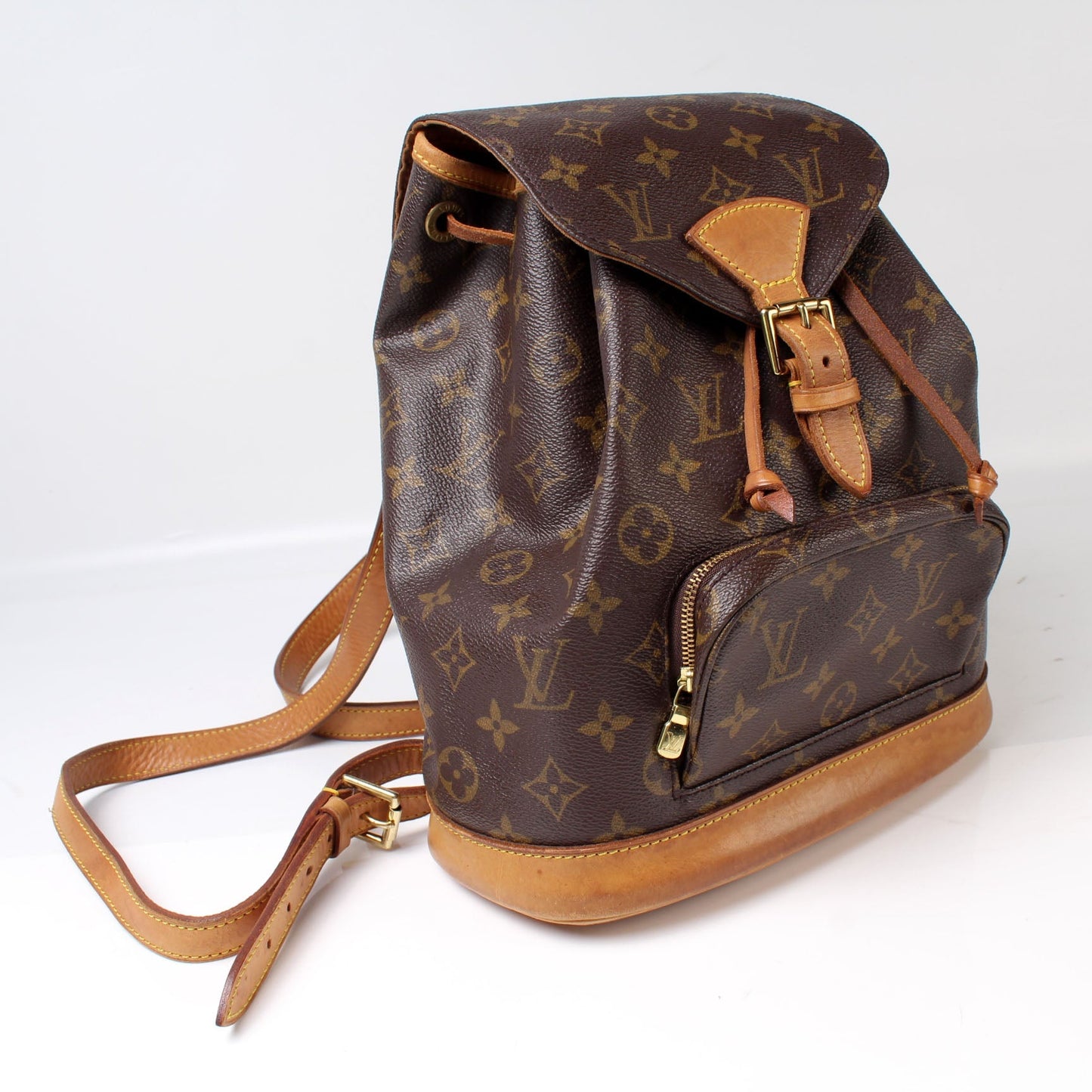 Louis Vuitton Montsouris MM Monogram
